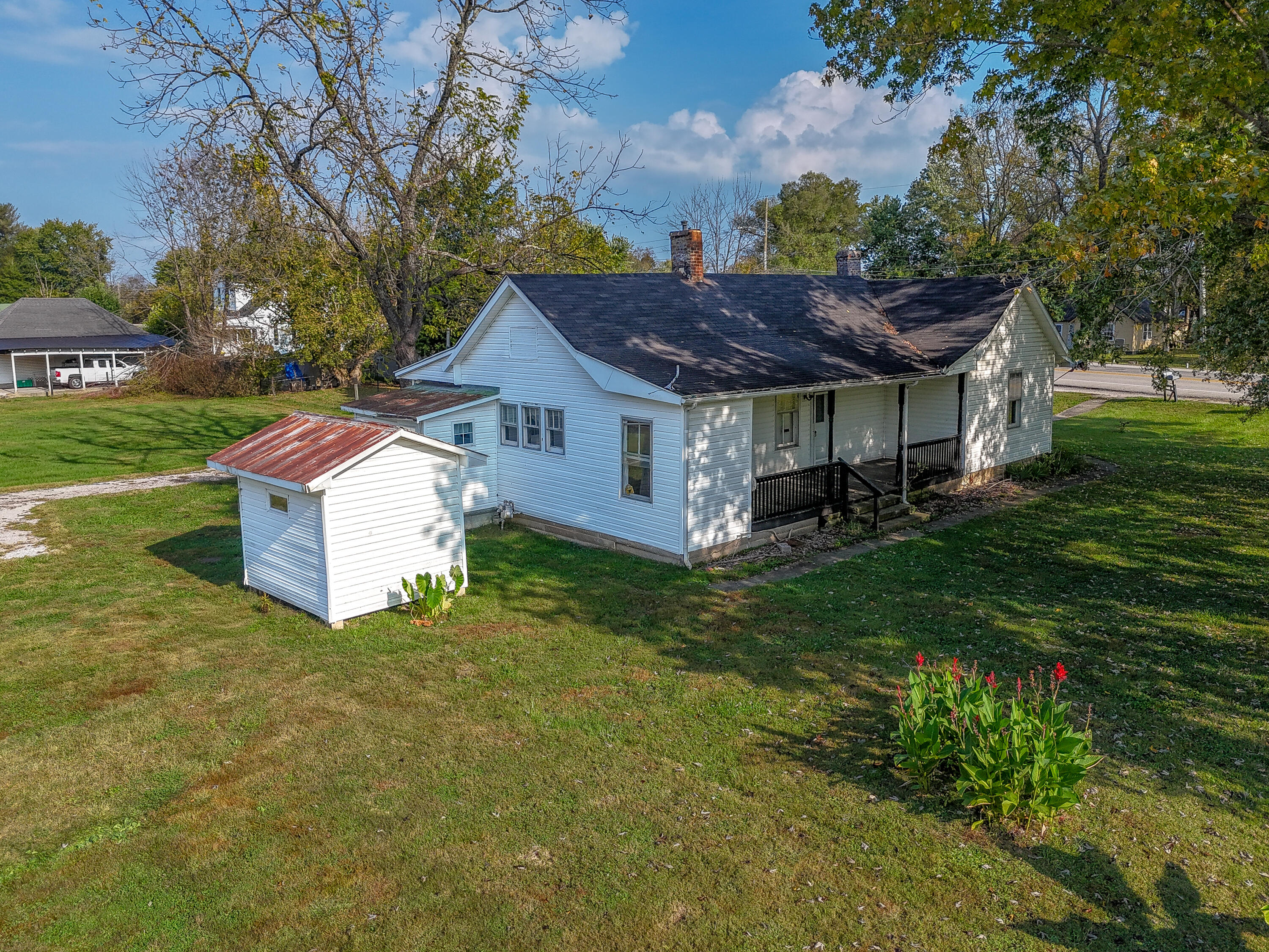 9101 E Highway 60 Property Photo 26