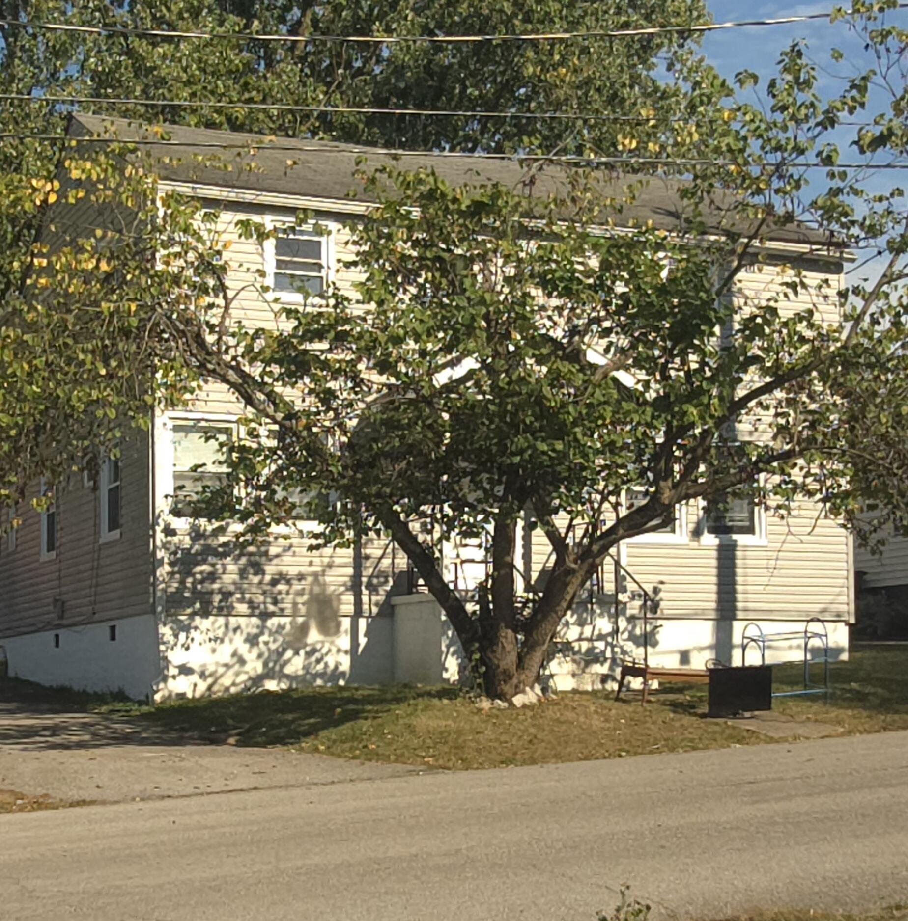 32 W 20th Street Property Photo 1