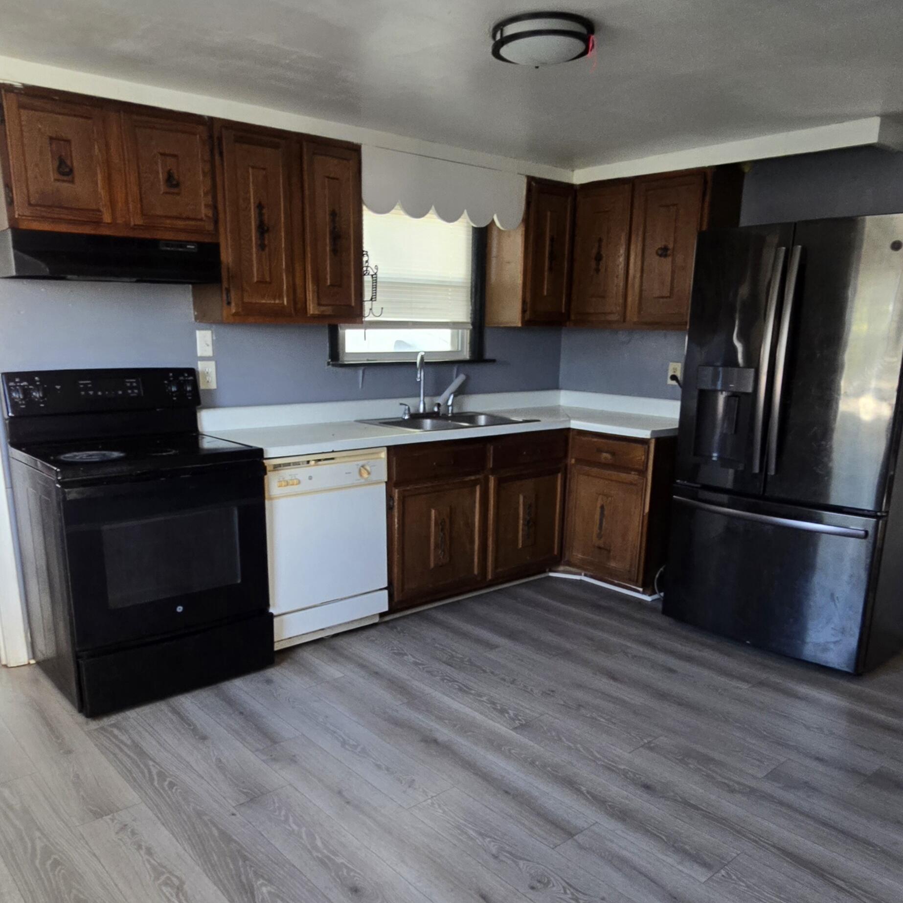 32 W 20th Street Property Photo 9
