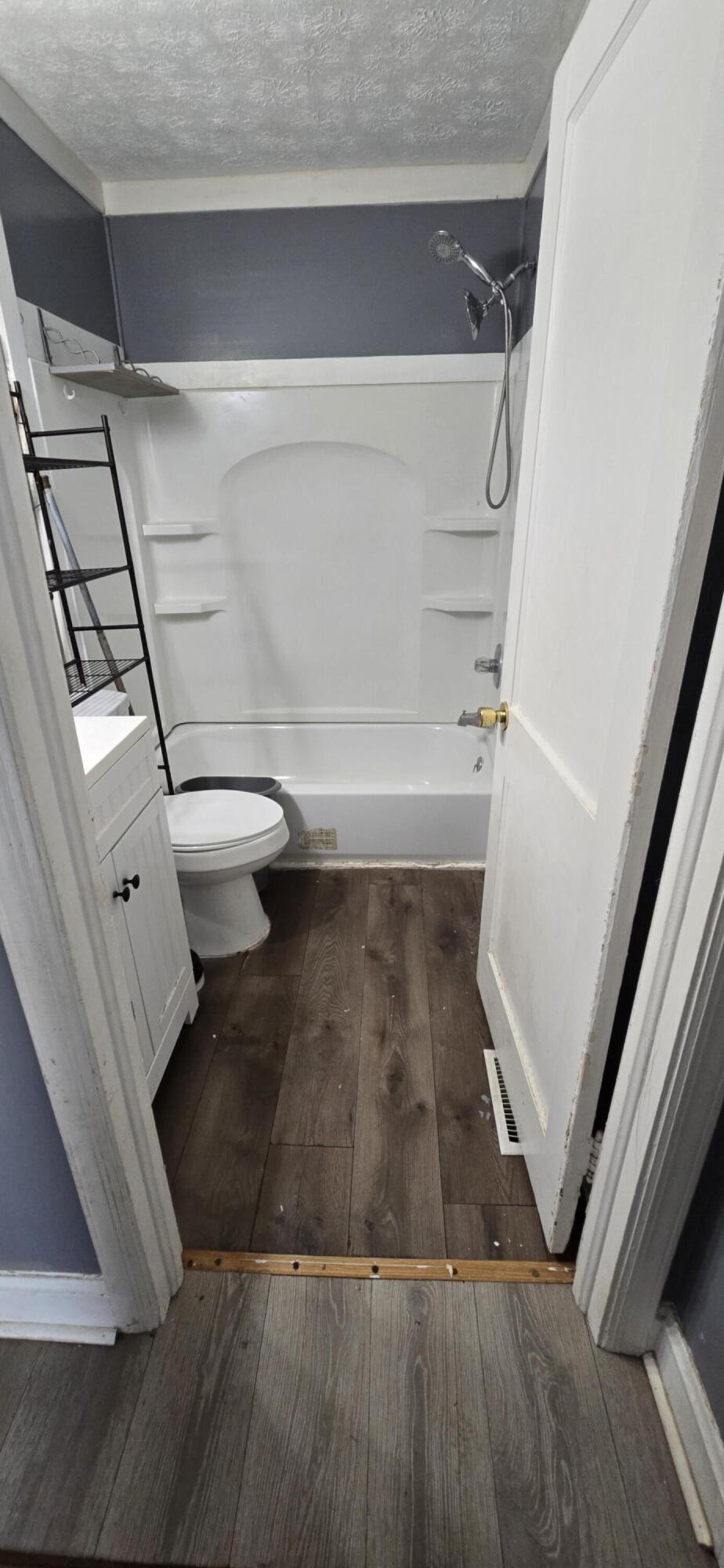 32 W 20th Street Property Photo 15