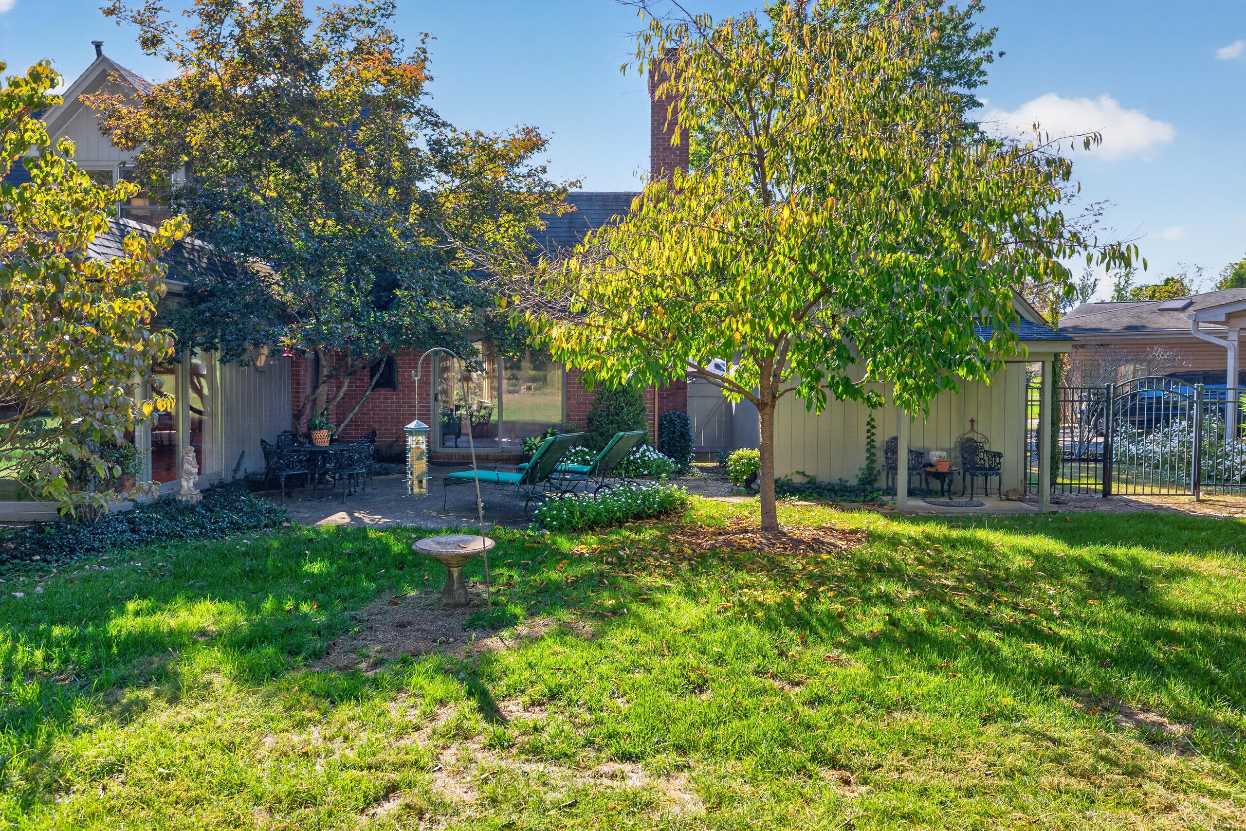 227 Fontaine Circle Property Photo 34
