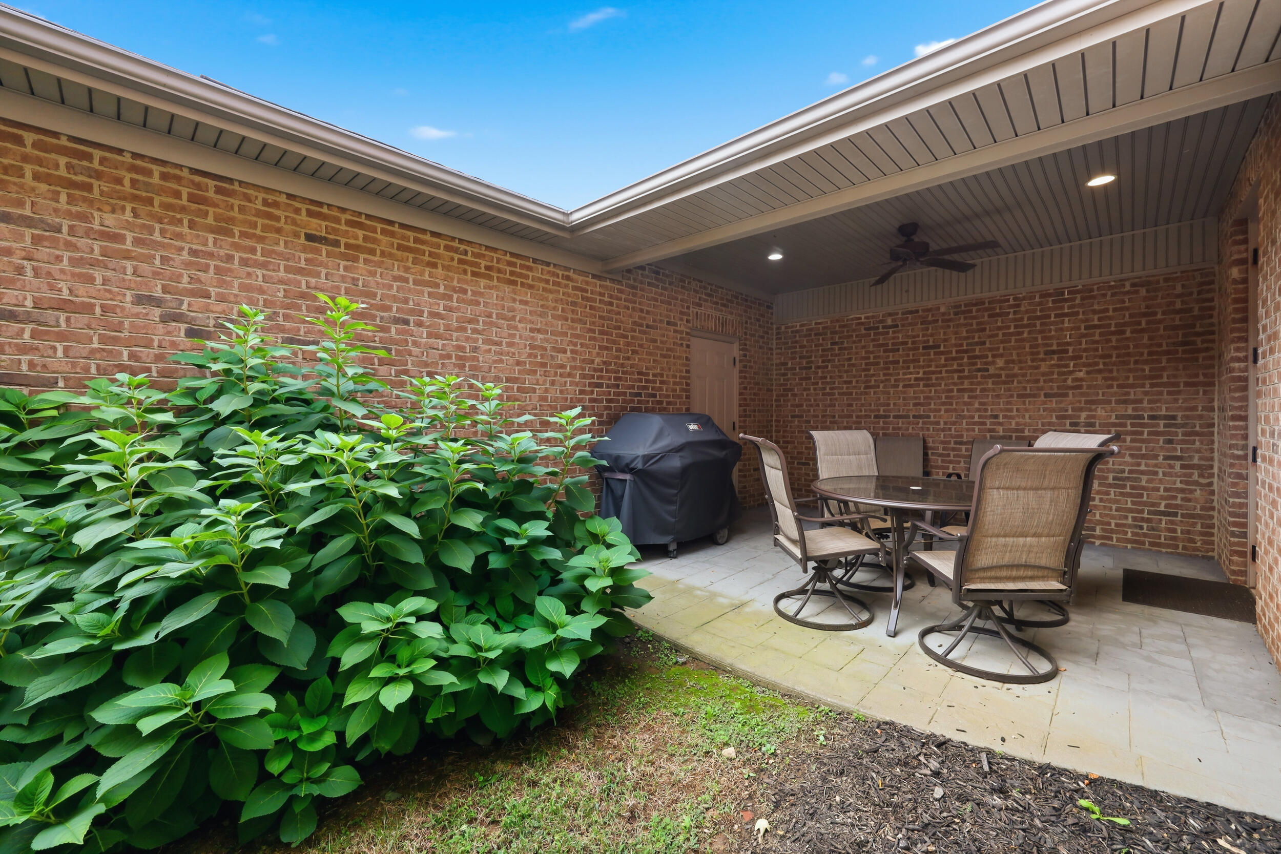 3214 Beaumont Centre Circle Property Photo 37