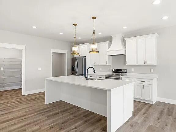 587 Harvest Lane Property Photo 12