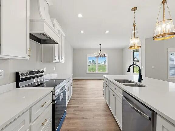 587 Harvest Lane Property Photo 13