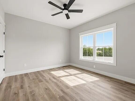 587 Harvest Lane Property Photo 18