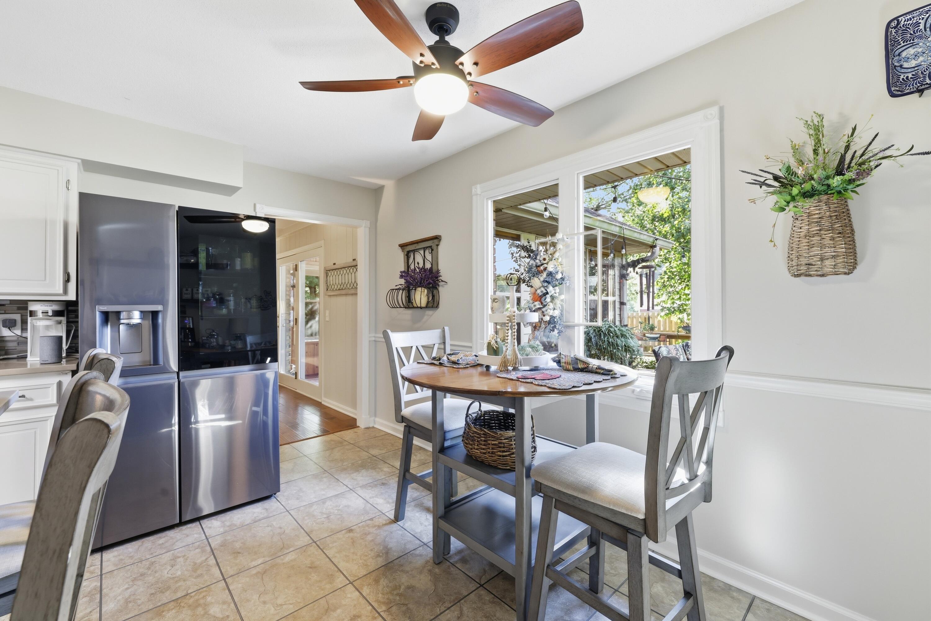 1520 London Drive Property Photo 13