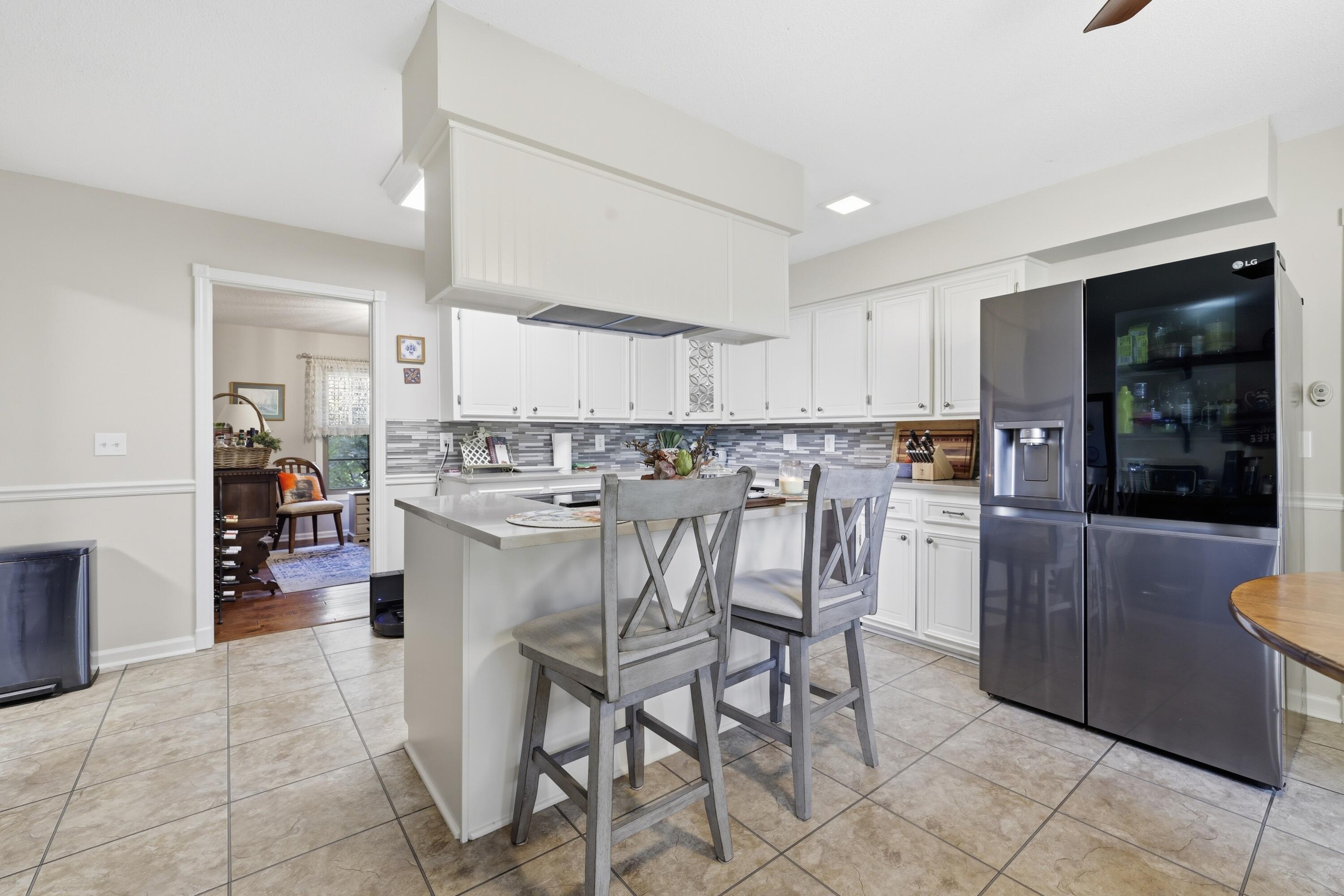 1520 London Drive Property Photo 14