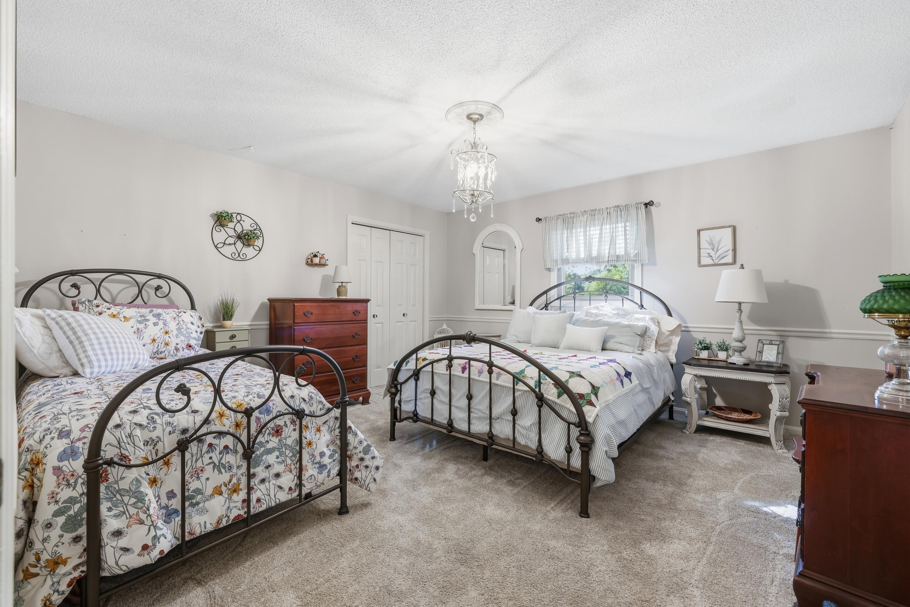 1520 London Drive Property Photo 27