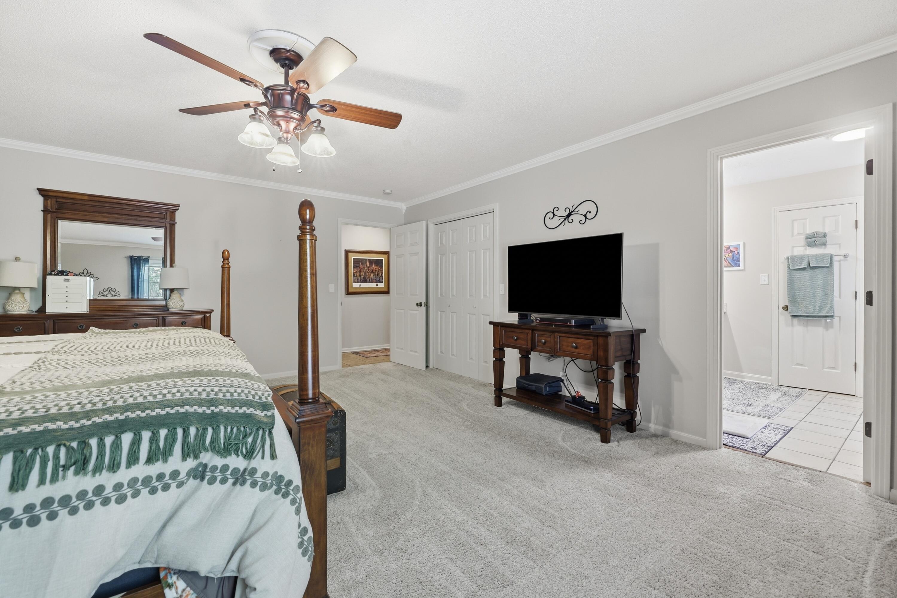 1520 London Drive Property Photo 34