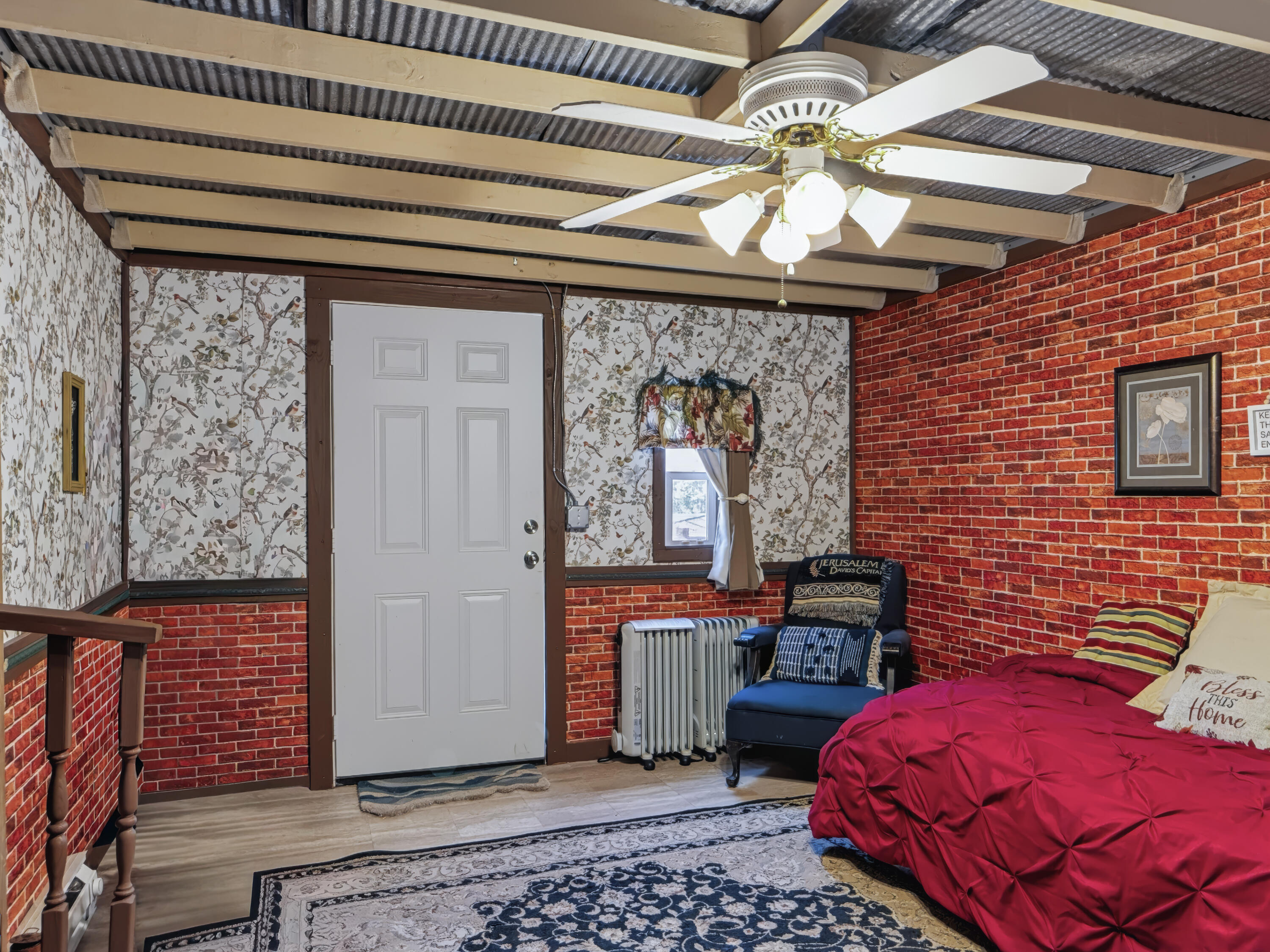 24 Sulphur Springs Hollow Road Property Photo 4