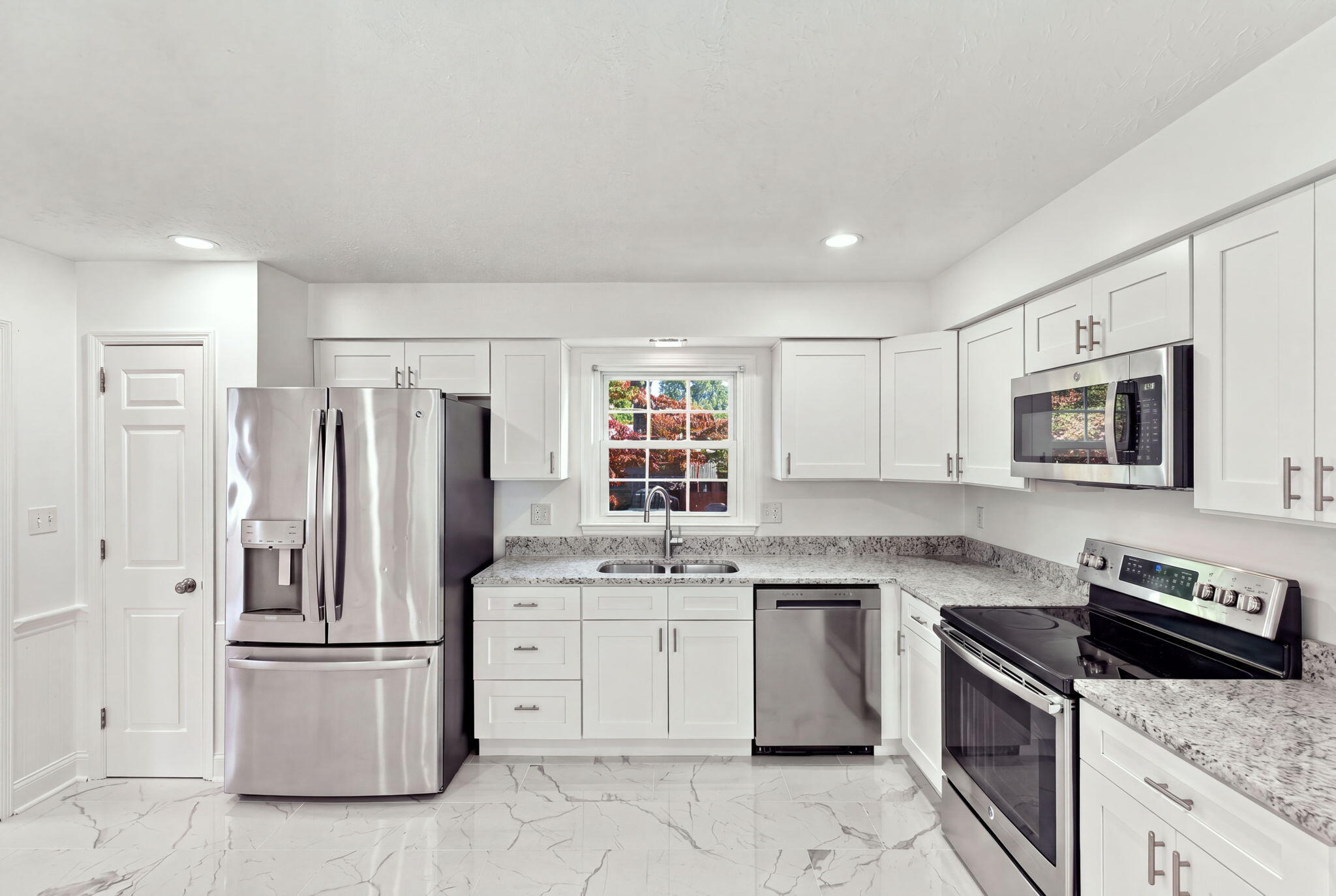 3228 Shoal Lake Drive Property Photo 17