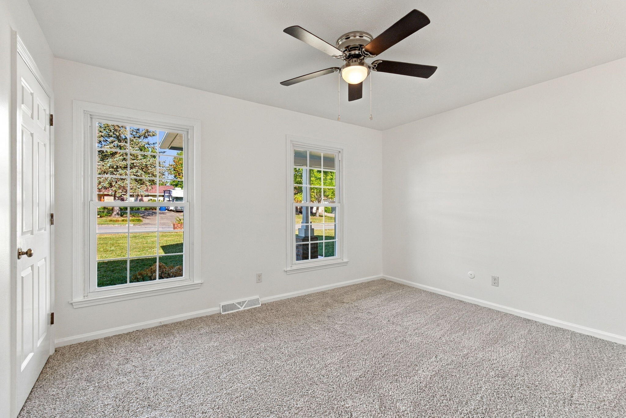 3228 Shoal Lake Drive Property Photo 28