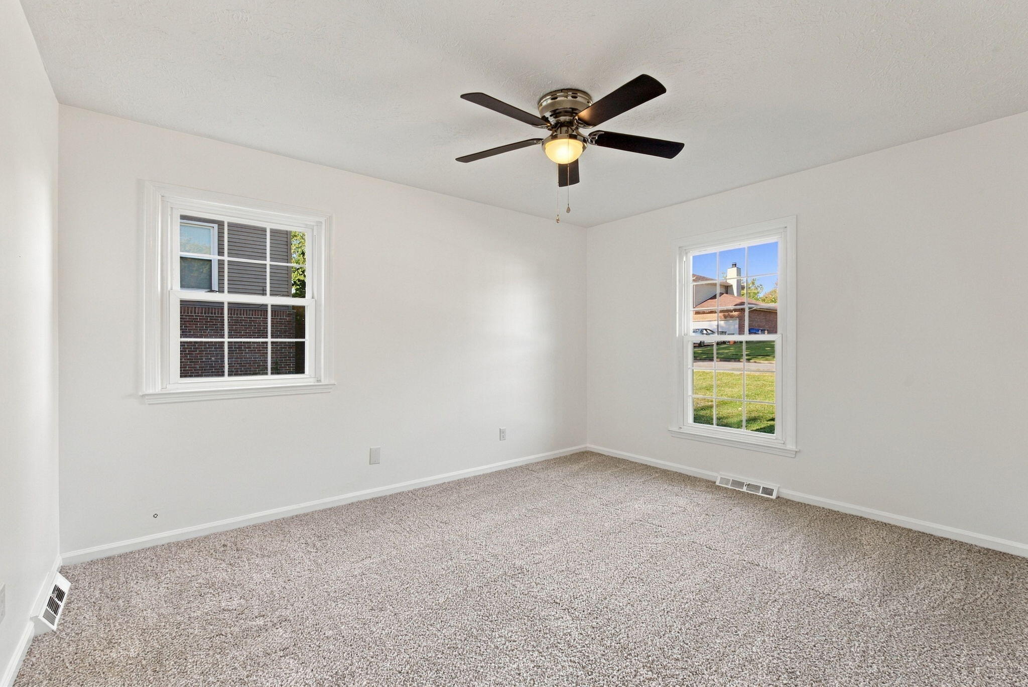 3228 Shoal Lake Drive Property Photo 30