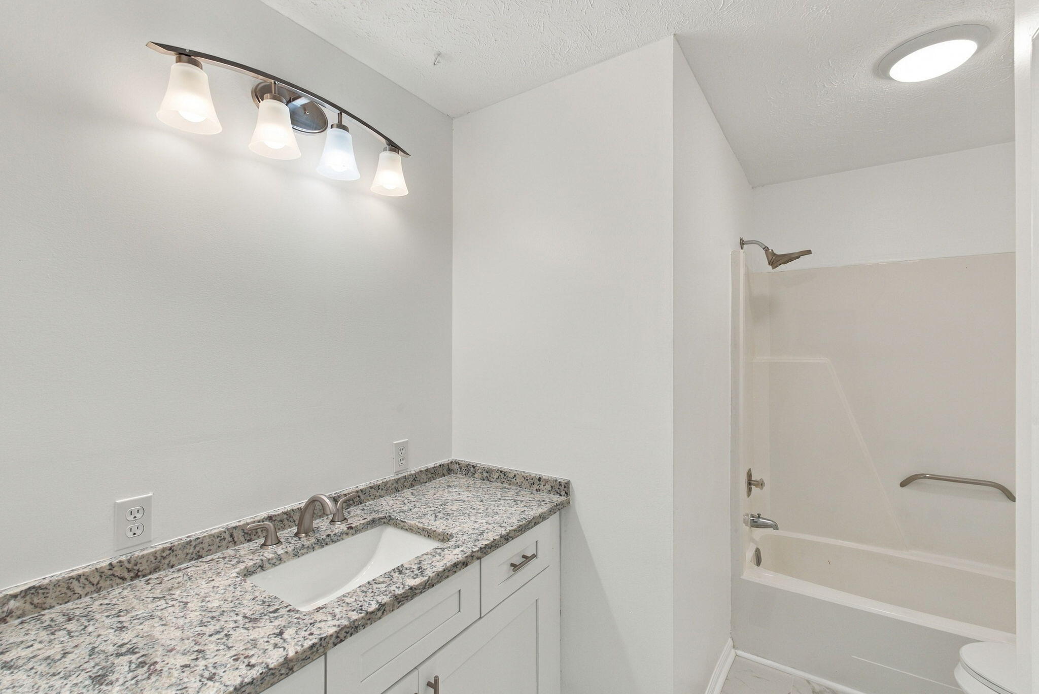 3228 Shoal Lake Drive Property Photo 34
