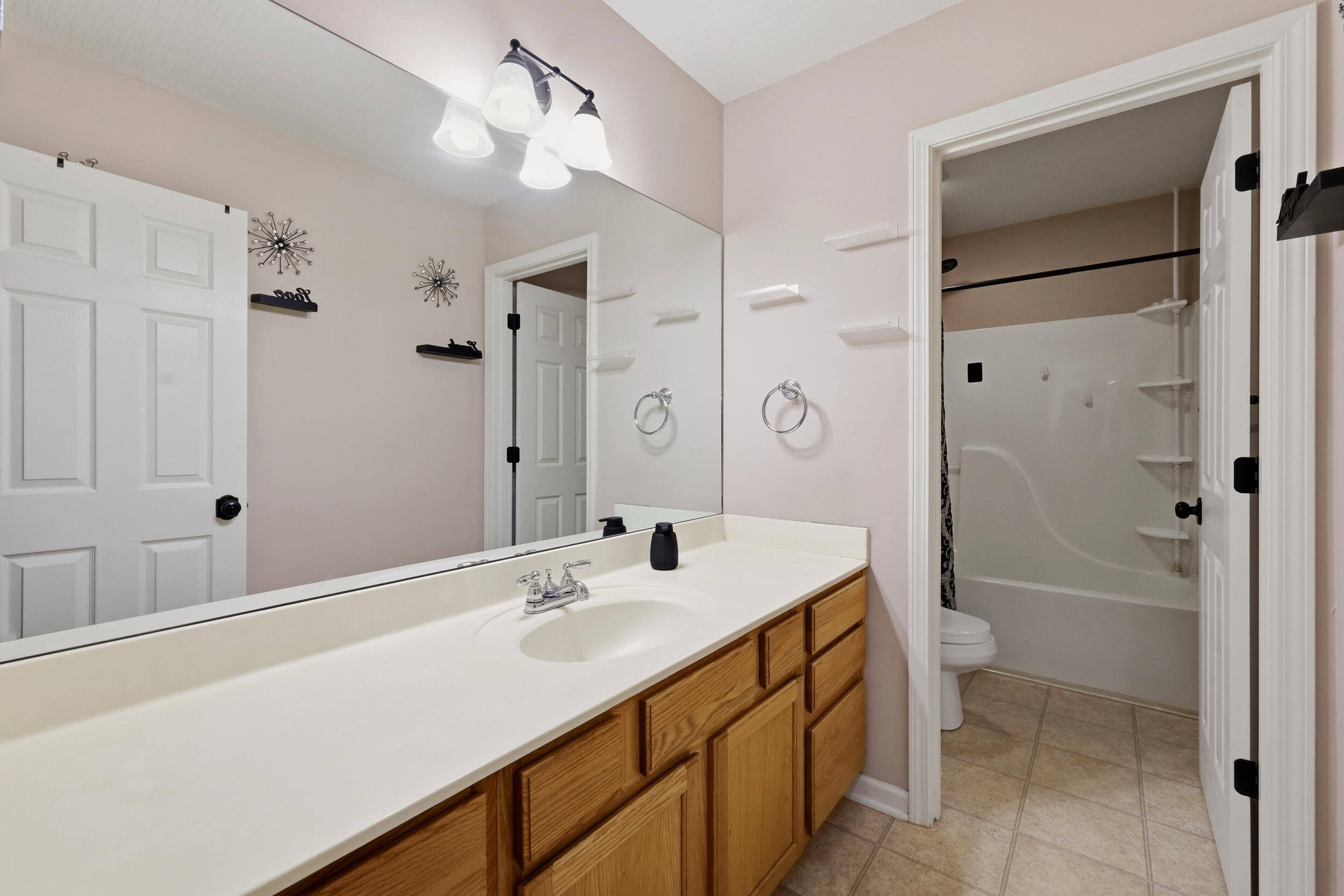 2244 Walcot Way Property Photo 23