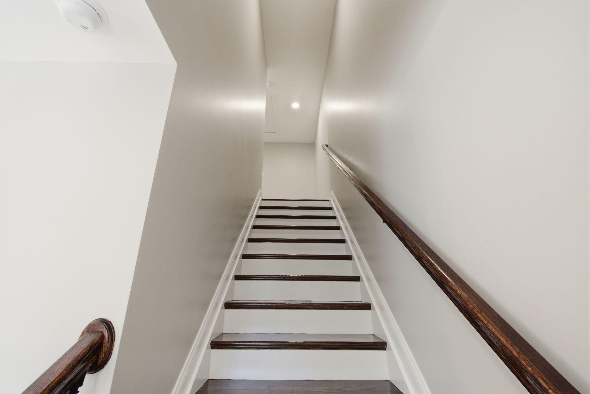 579 Beech Street Property Photo 16