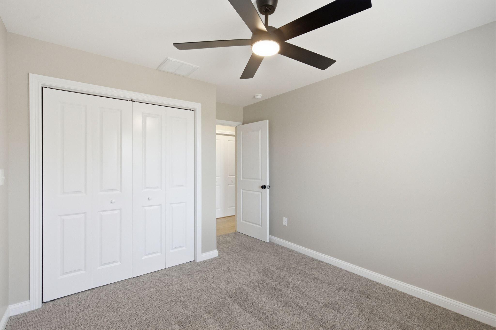 579 Beech Street Property Photo 18