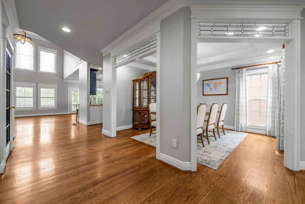 456 Weston Park Property Photo 6