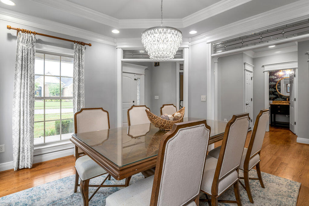 456 Weston Park Property Photo 8