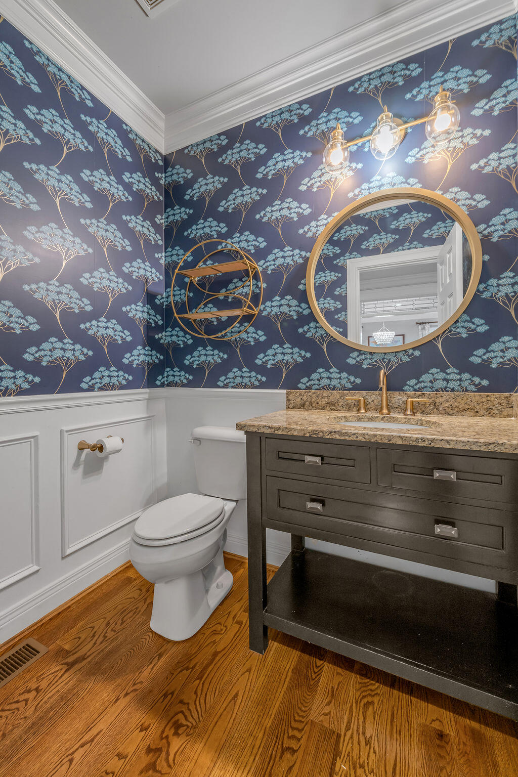 456 Weston Park Property Photo 9