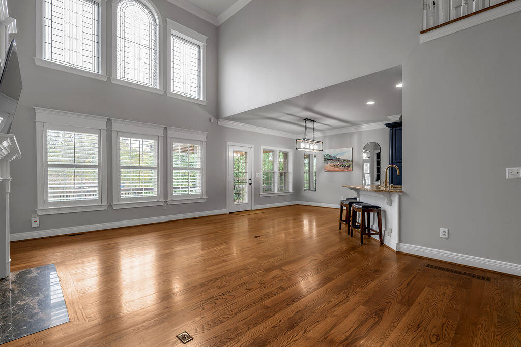456 Weston Park Property Photo 11