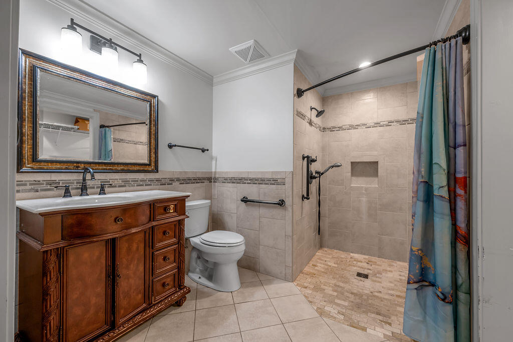 456 Weston Park Property Photo 68