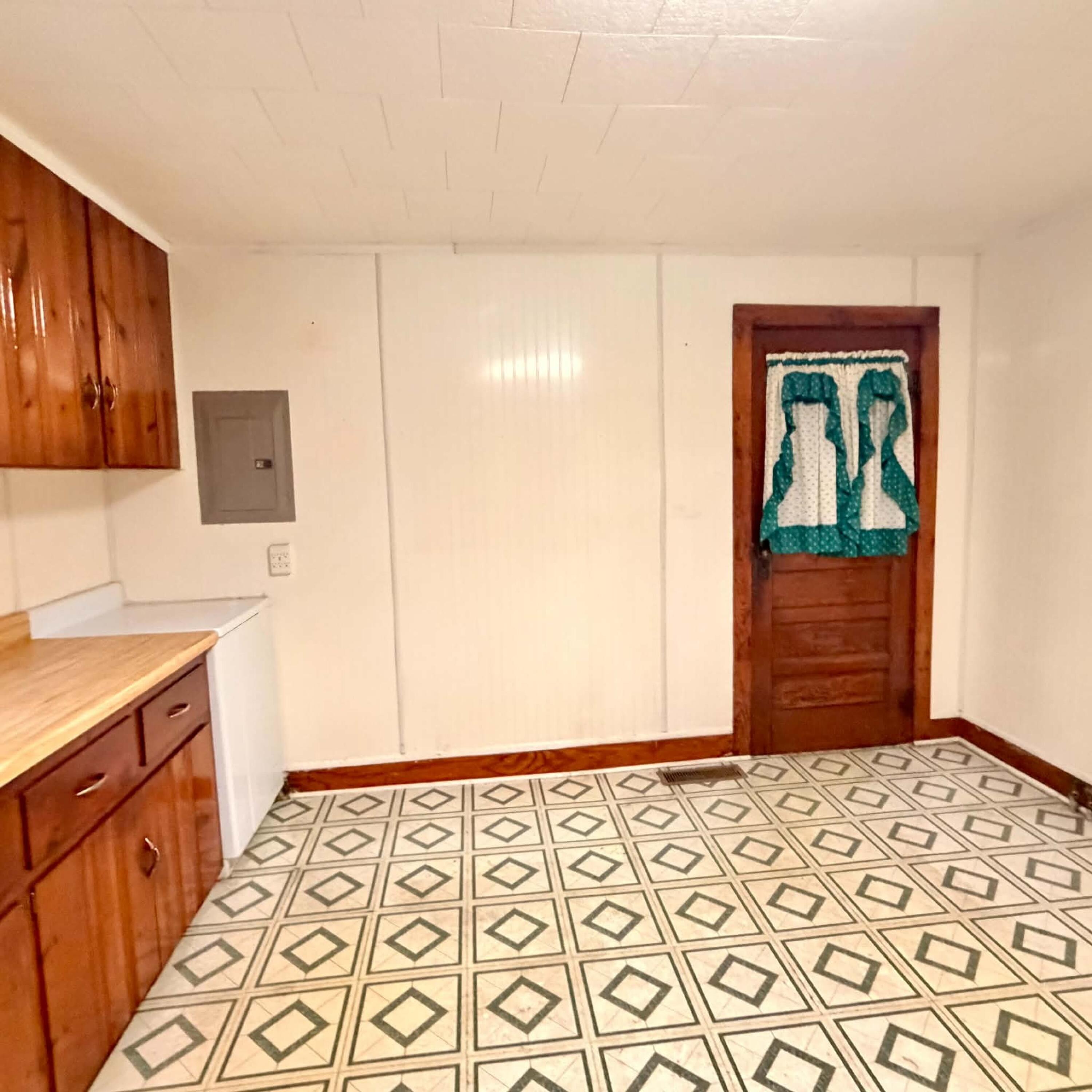 1206 Cates St Street Property Photo 9