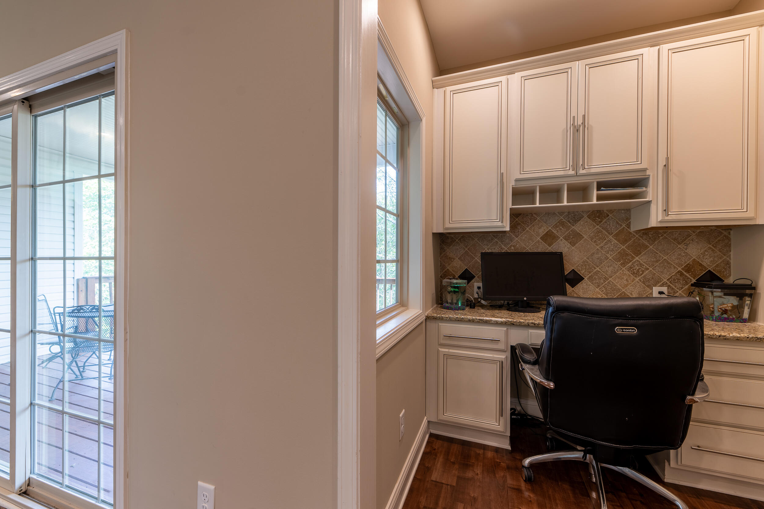 139 Waterside Drive Property Photo 9