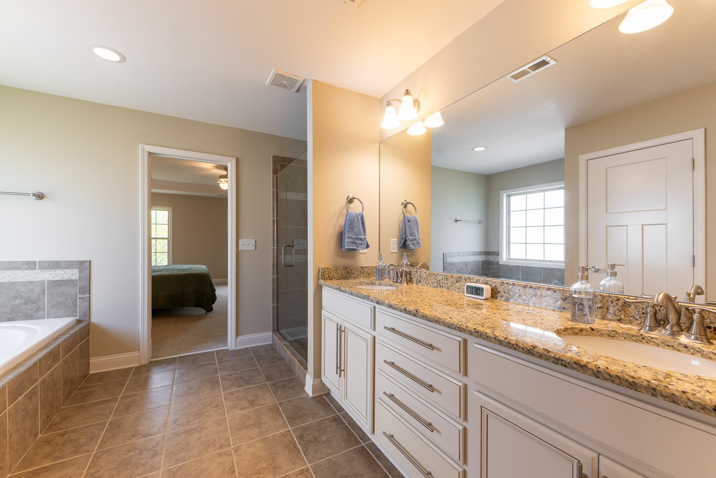 139 Waterside Drive Property Photo 23