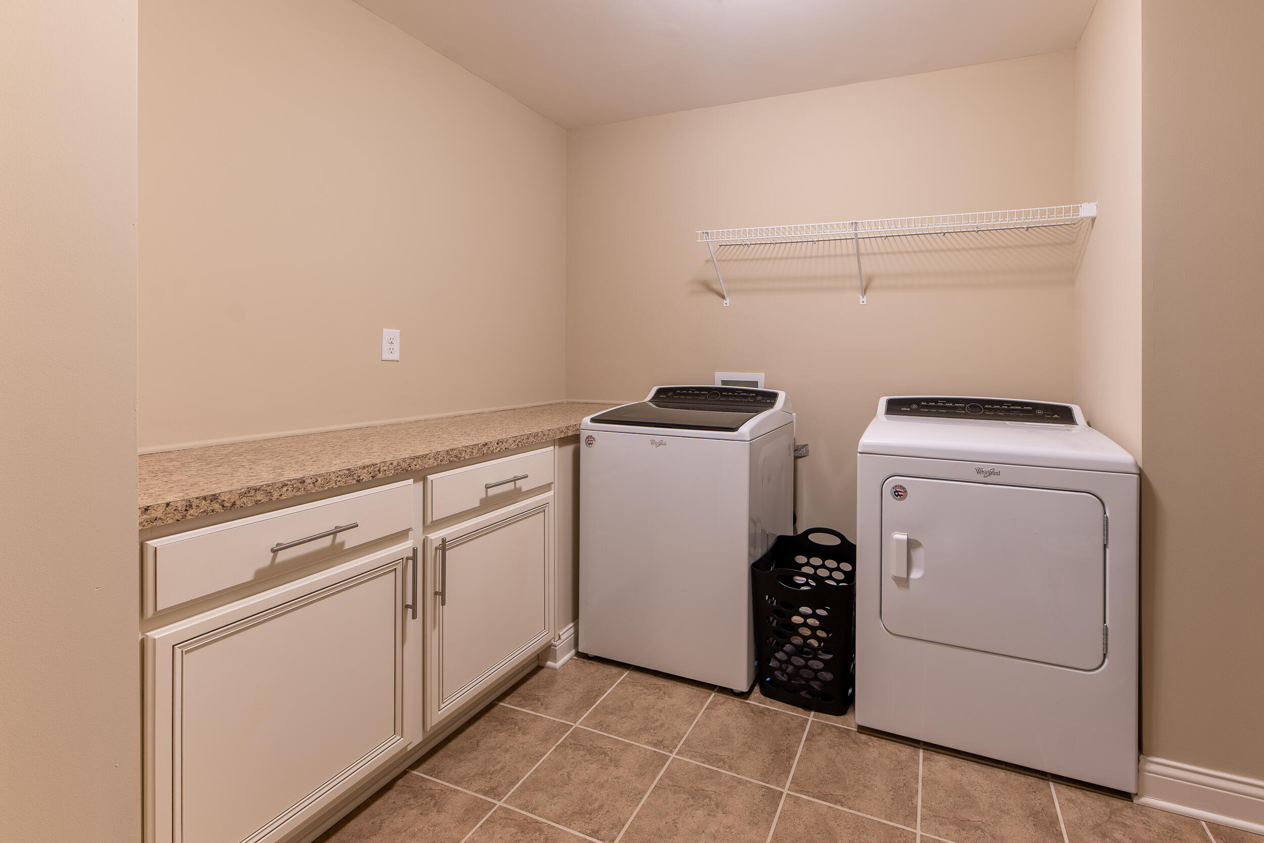 139 Waterside Drive Property Photo 29