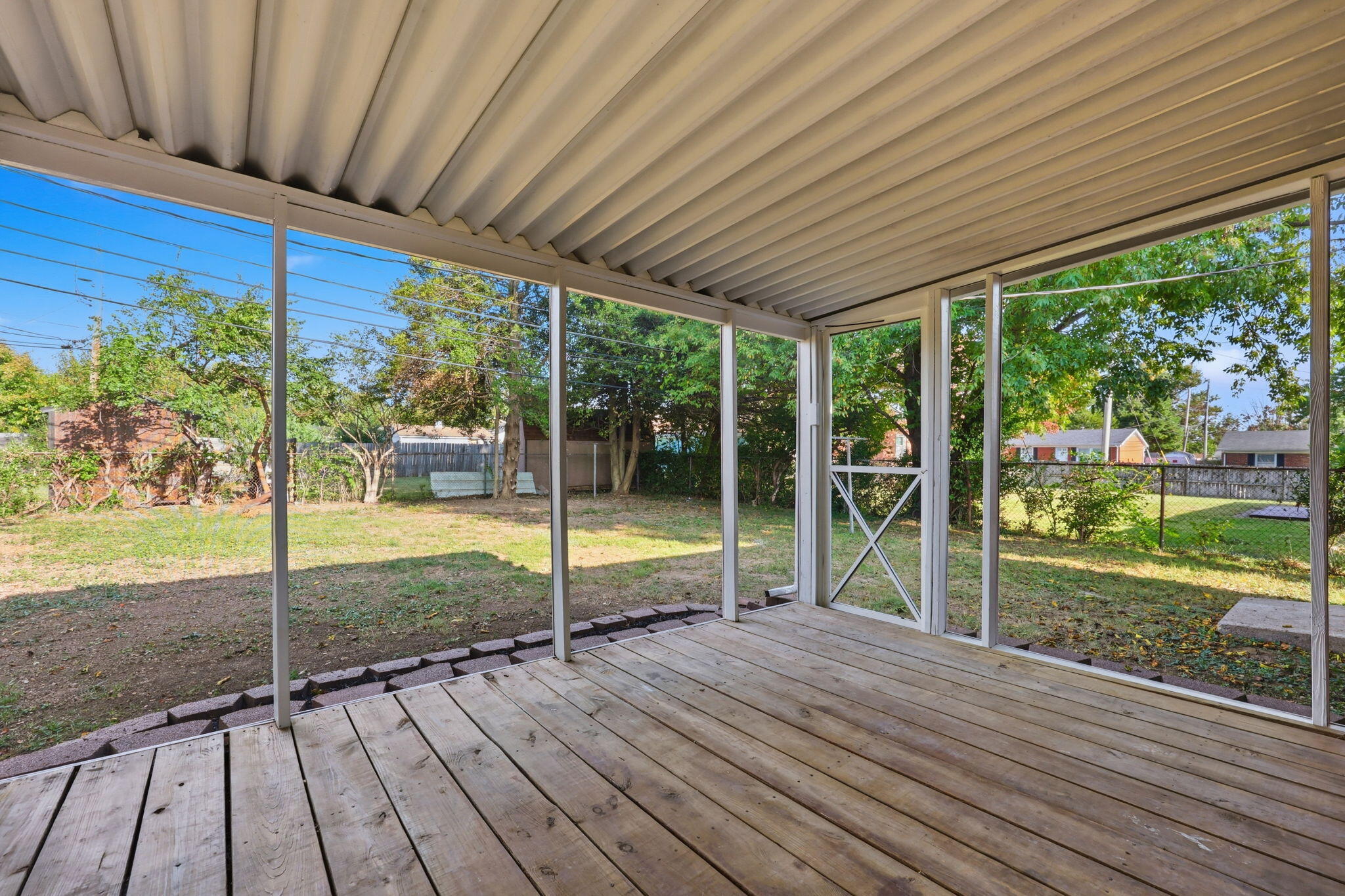 2131 Alexandria Drive Property Photo 26