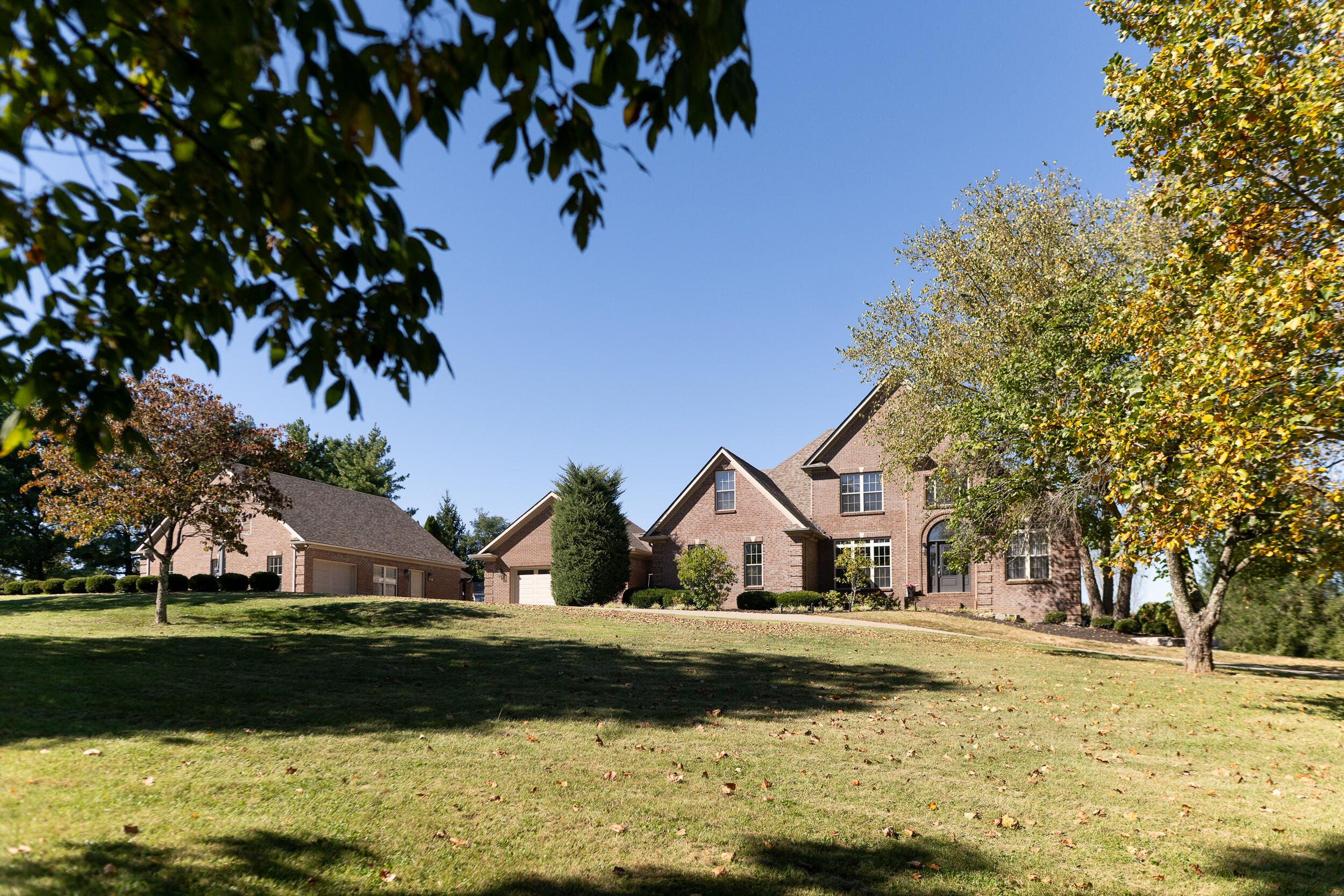 4465 Todds Road Property Photo 1