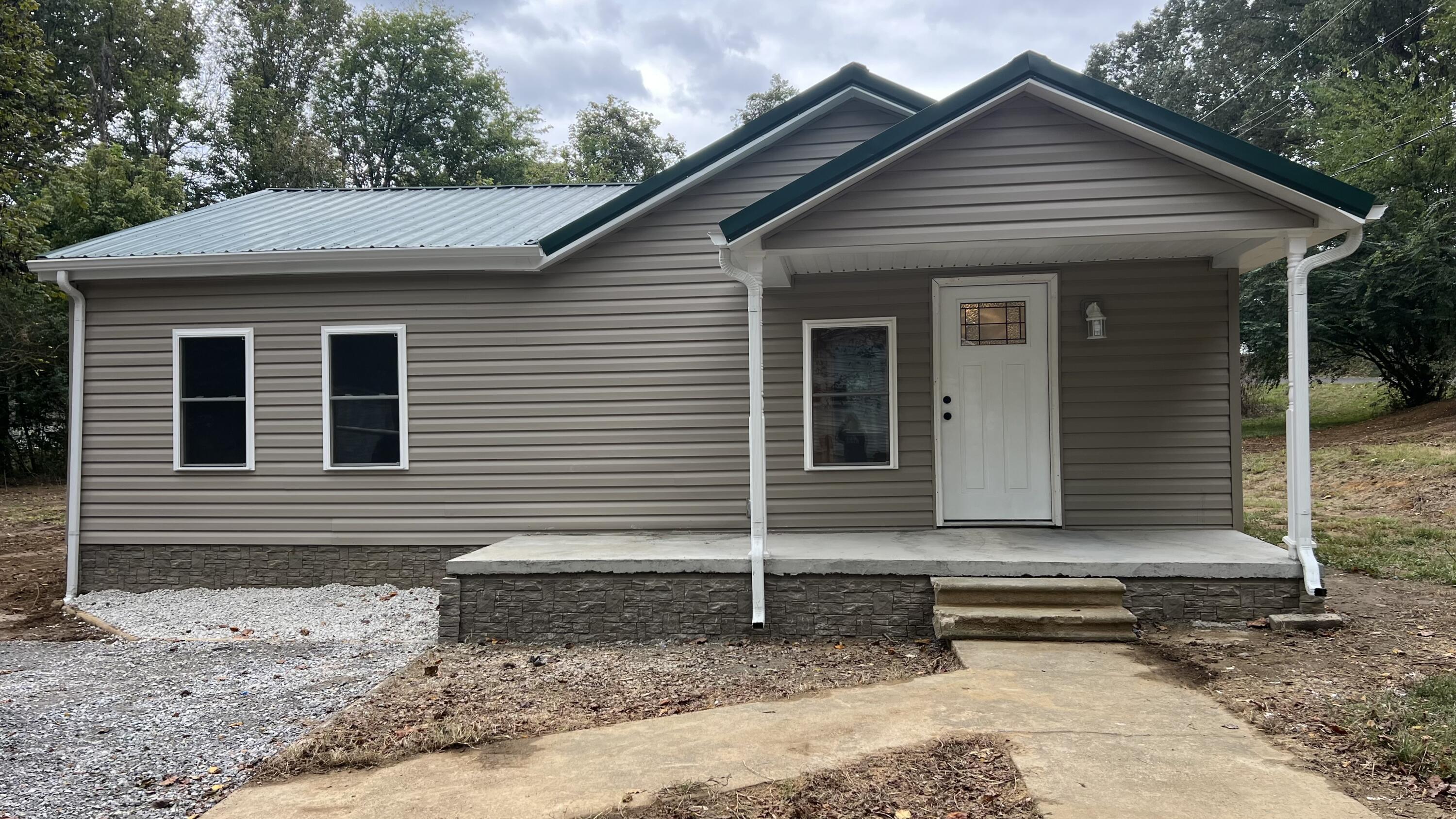 514 Pine Avenue Property Photo 1