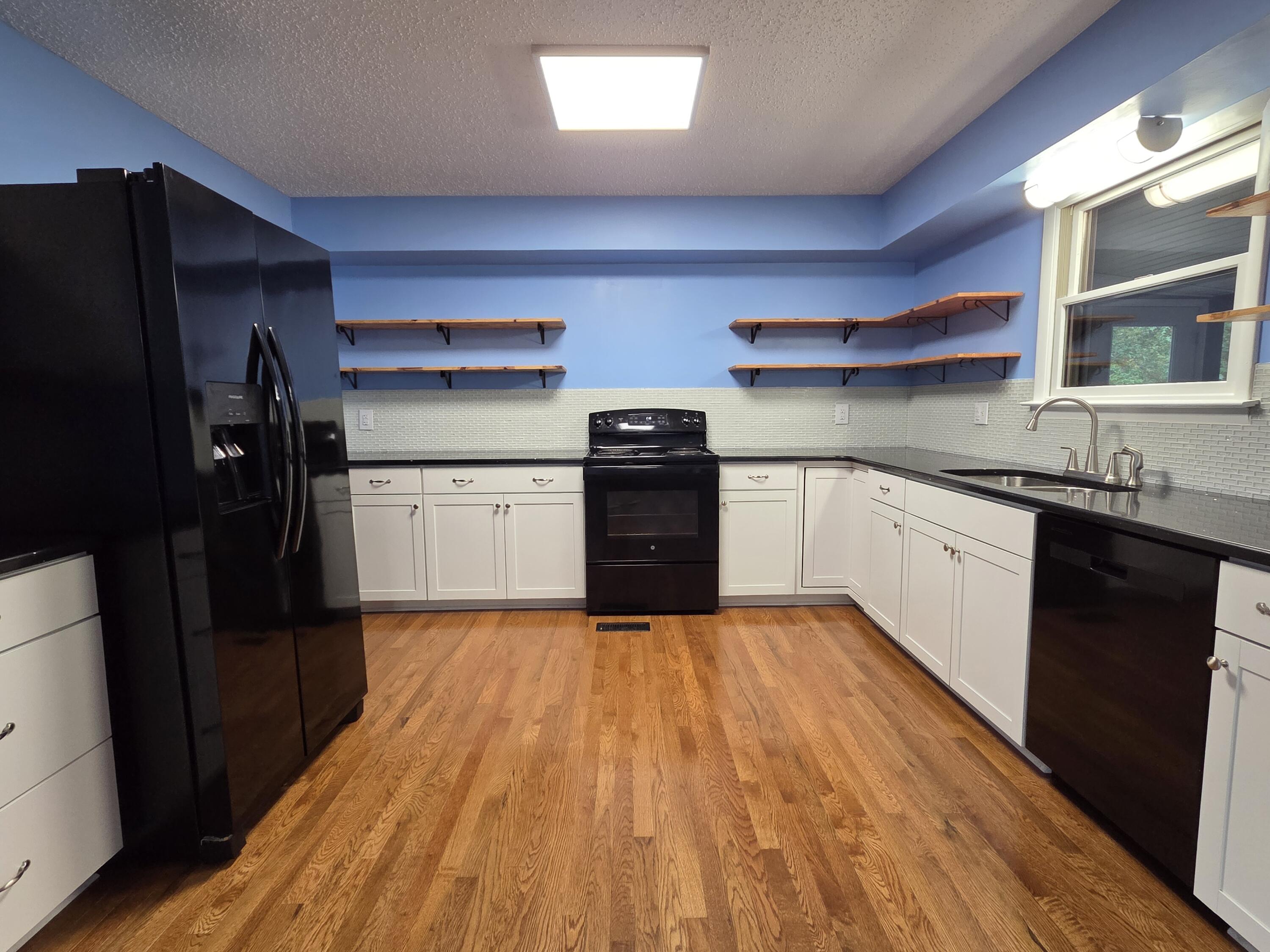 2680 Eastlawn Road Property Photo 9