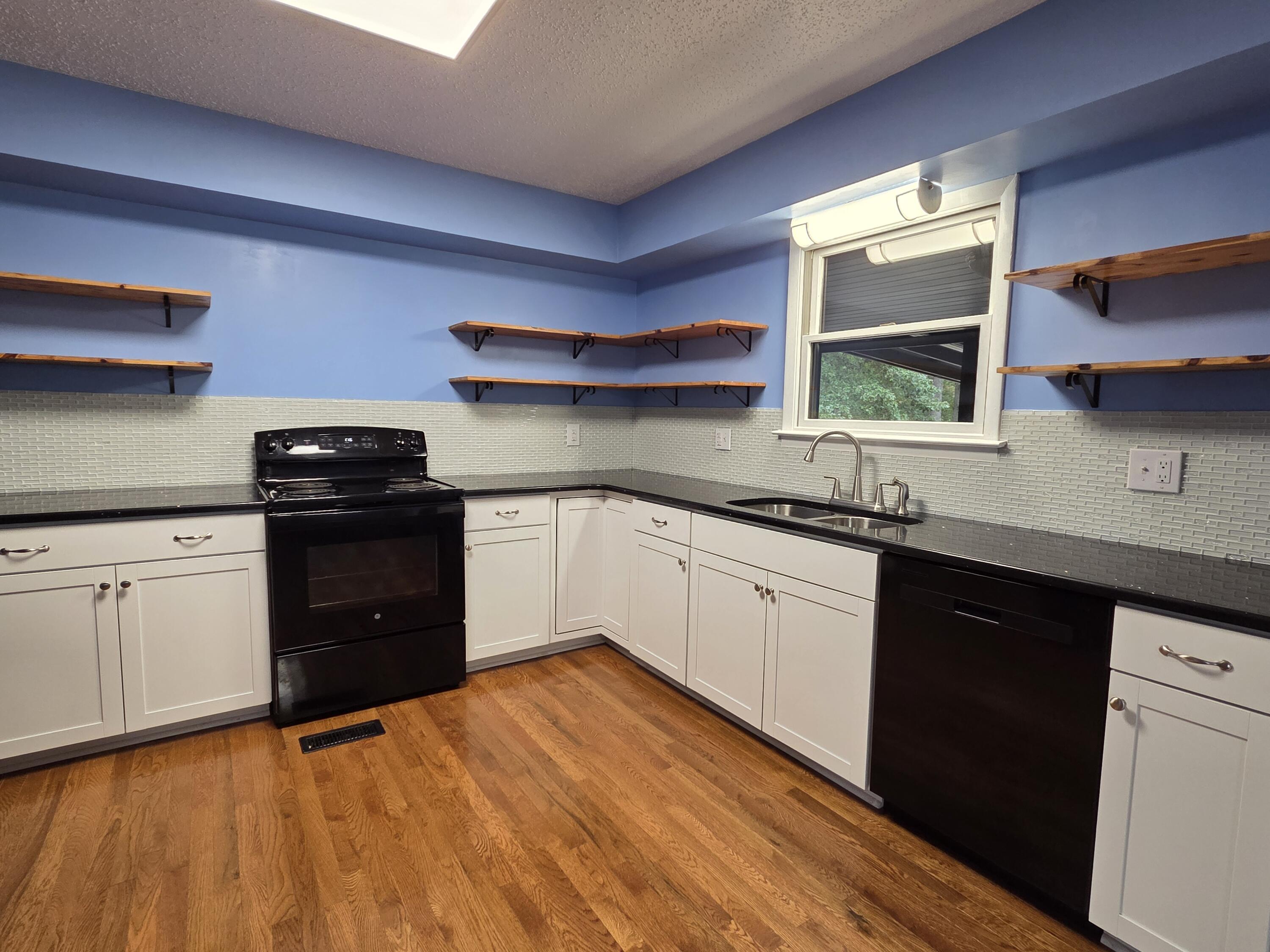 2680 Eastlawn Road Property Photo 11
