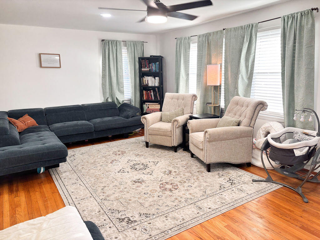 806 Mason Street Property Photo 4