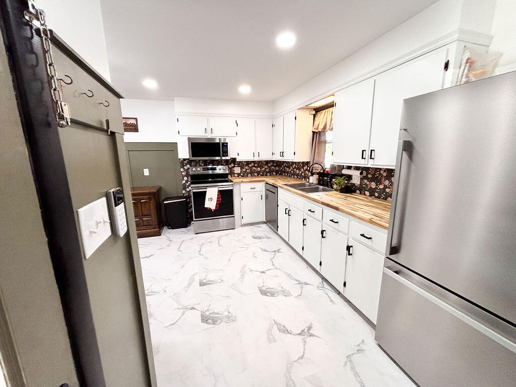 806 Mason Street Property Photo 8