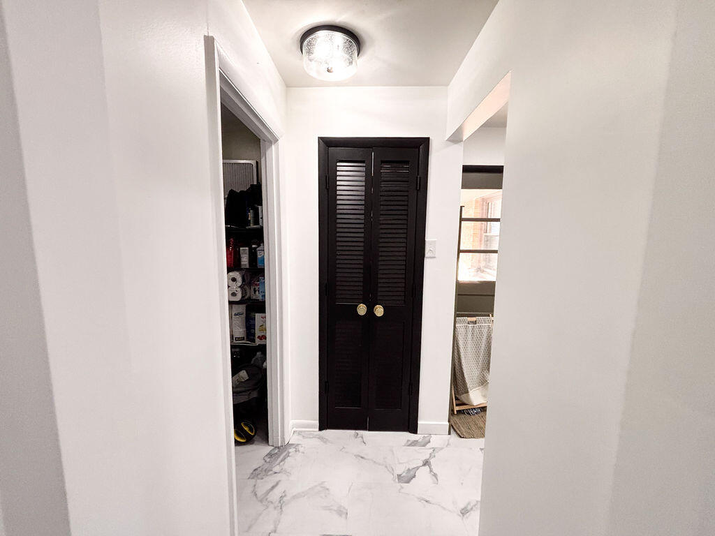 806 Mason Street Property Photo 24