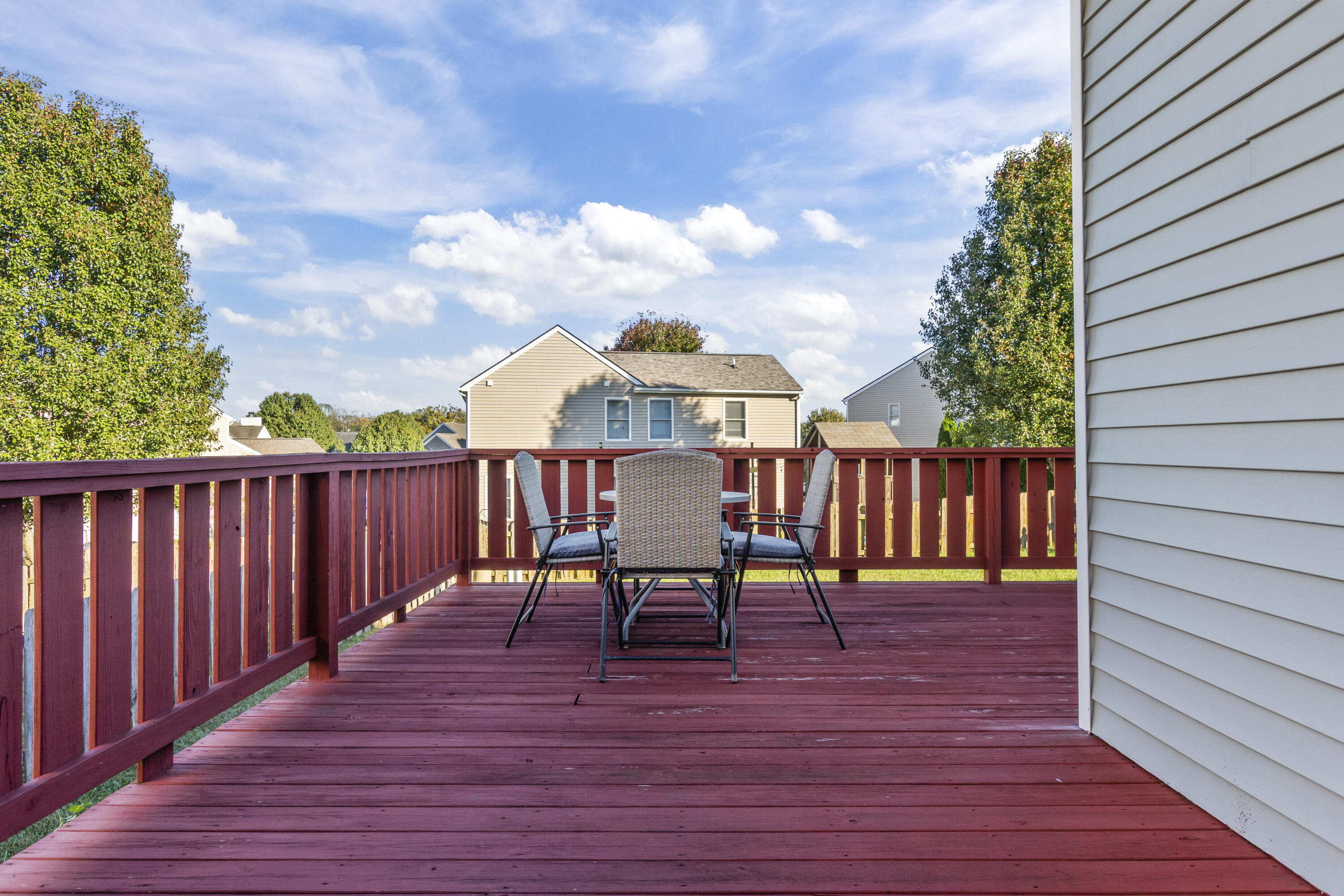 120 Thorndale Drive Property Photo 12
