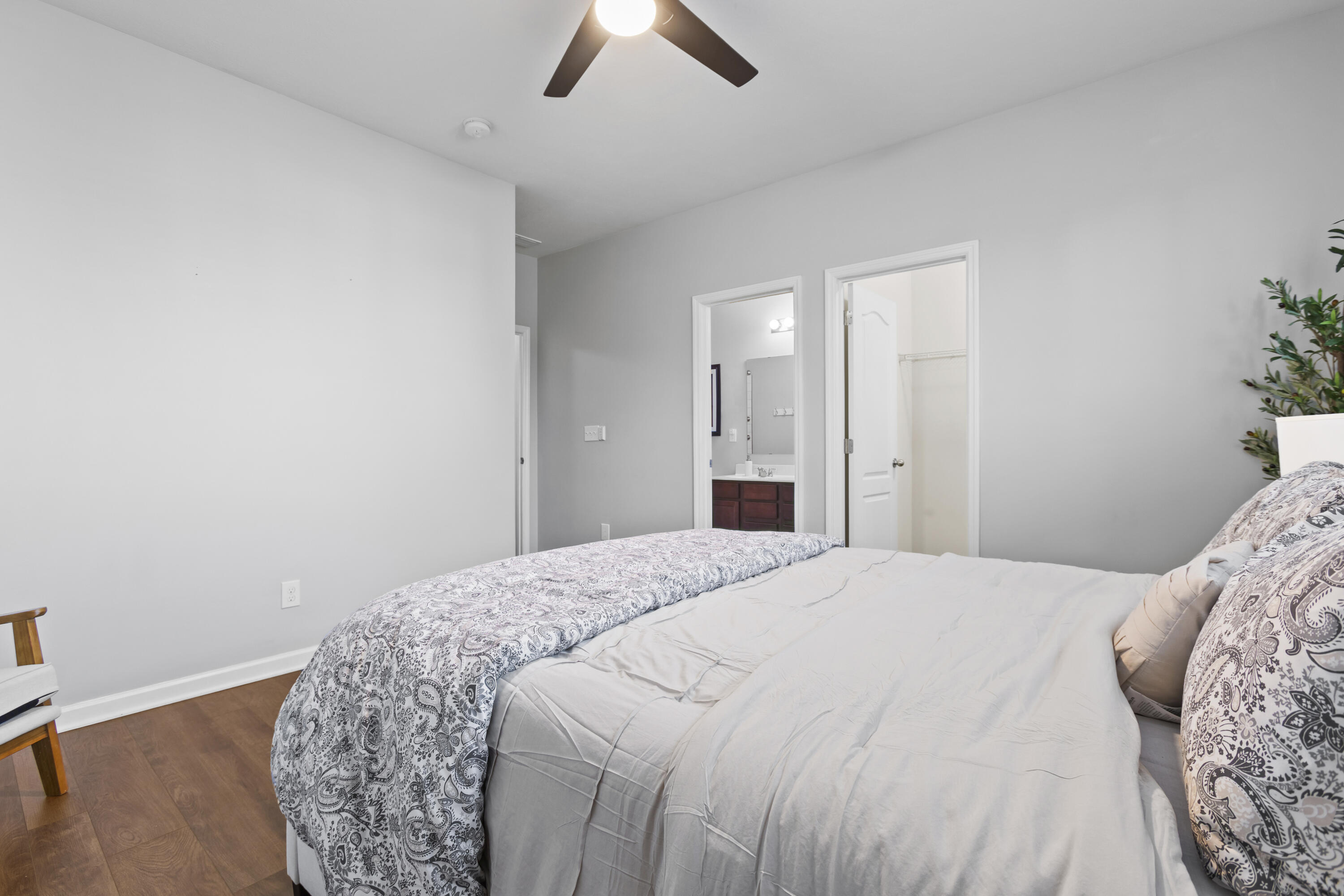 120 Thorndale Drive Property Photo 23