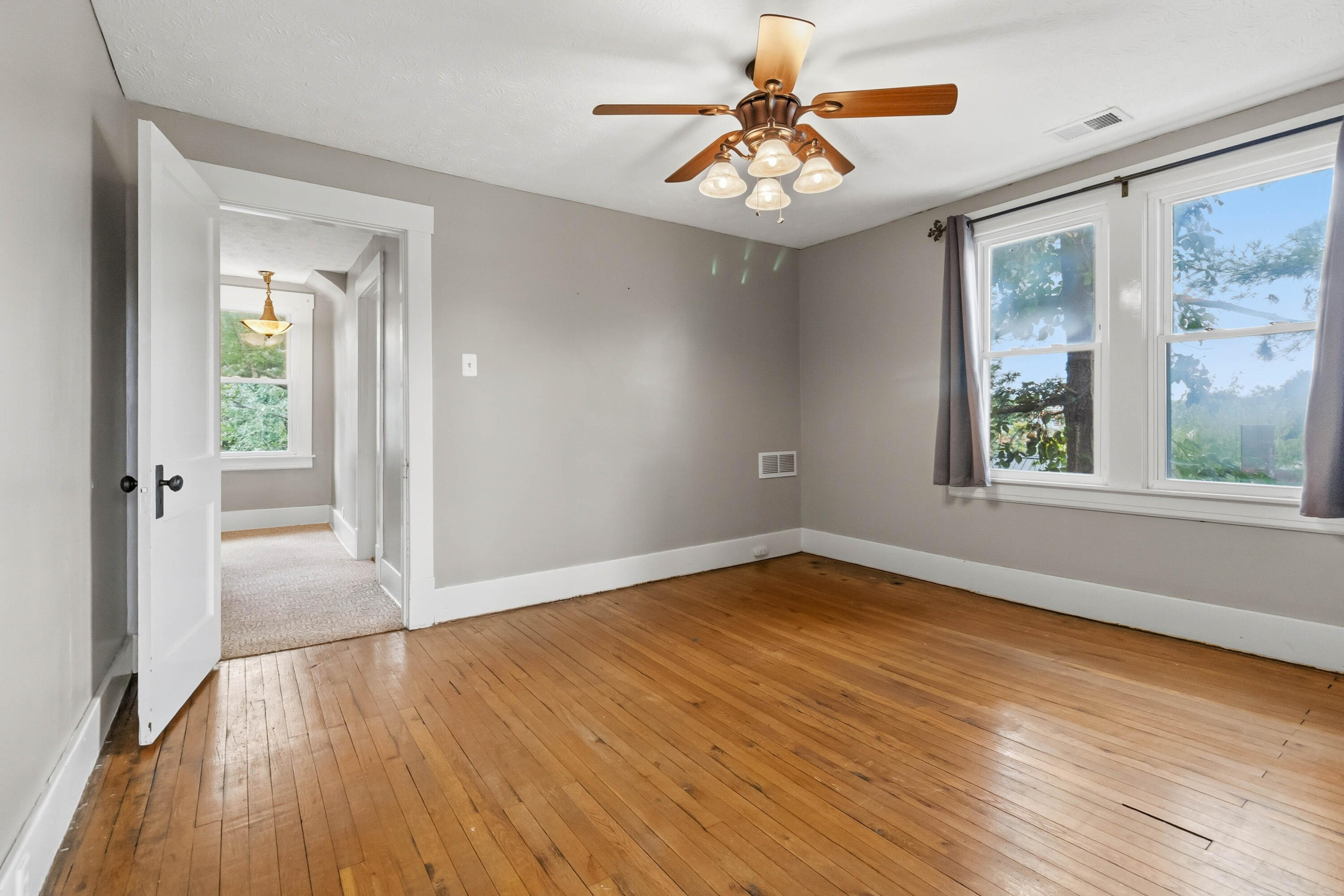 138 Crawford Avenue Property Photo 27