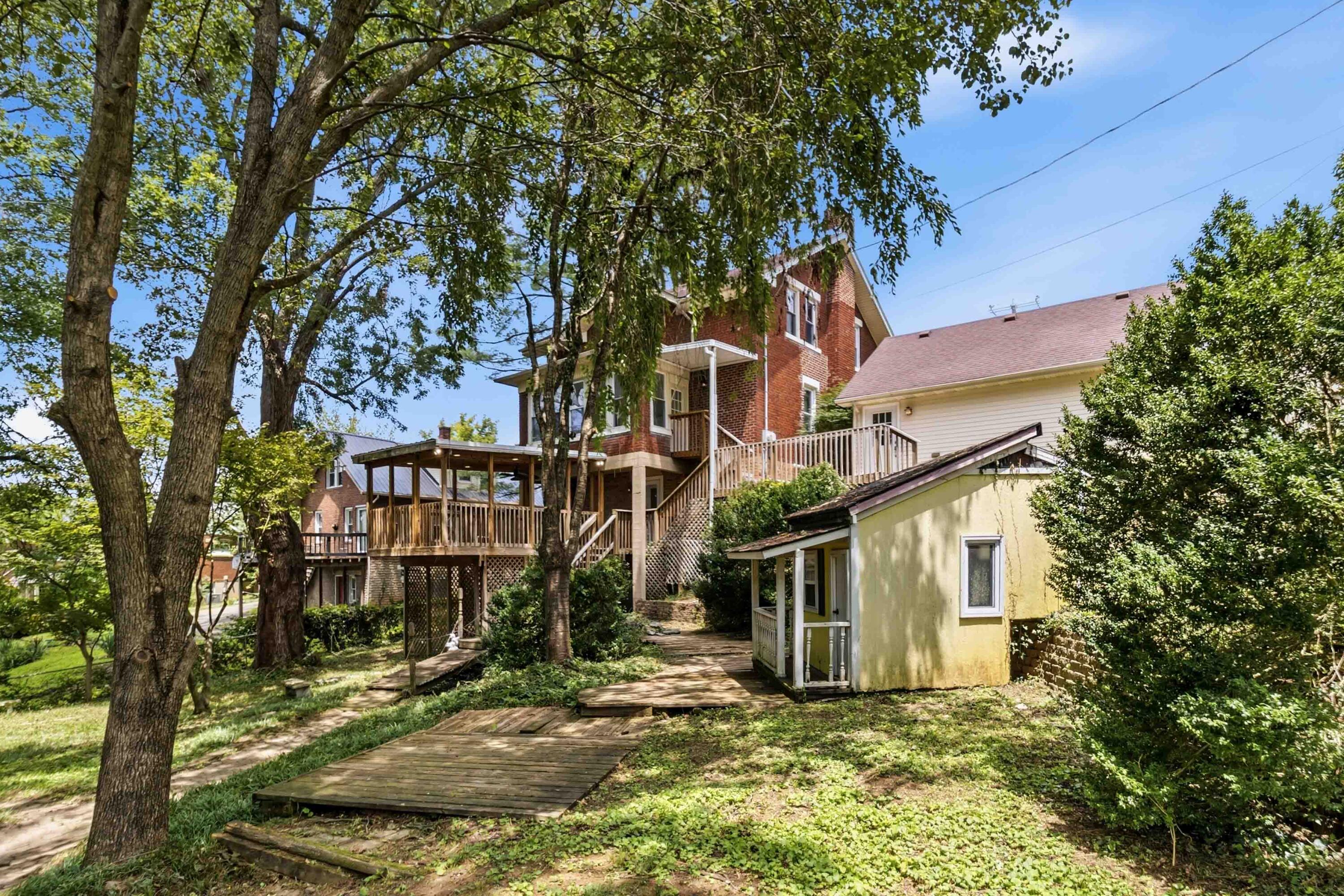 138 Crawford Avenue Property Photo 36