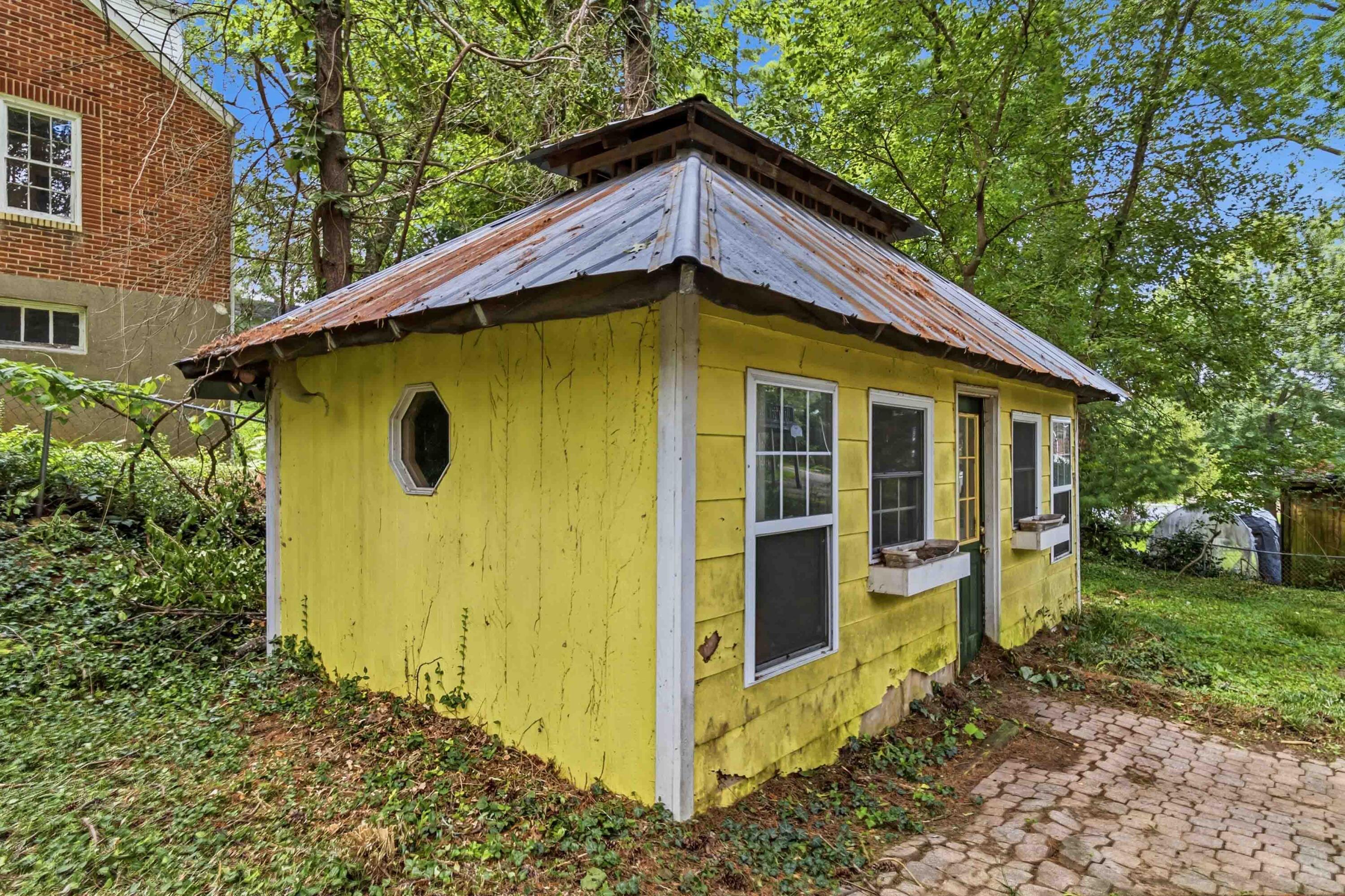 138 Crawford Avenue Property Photo 38