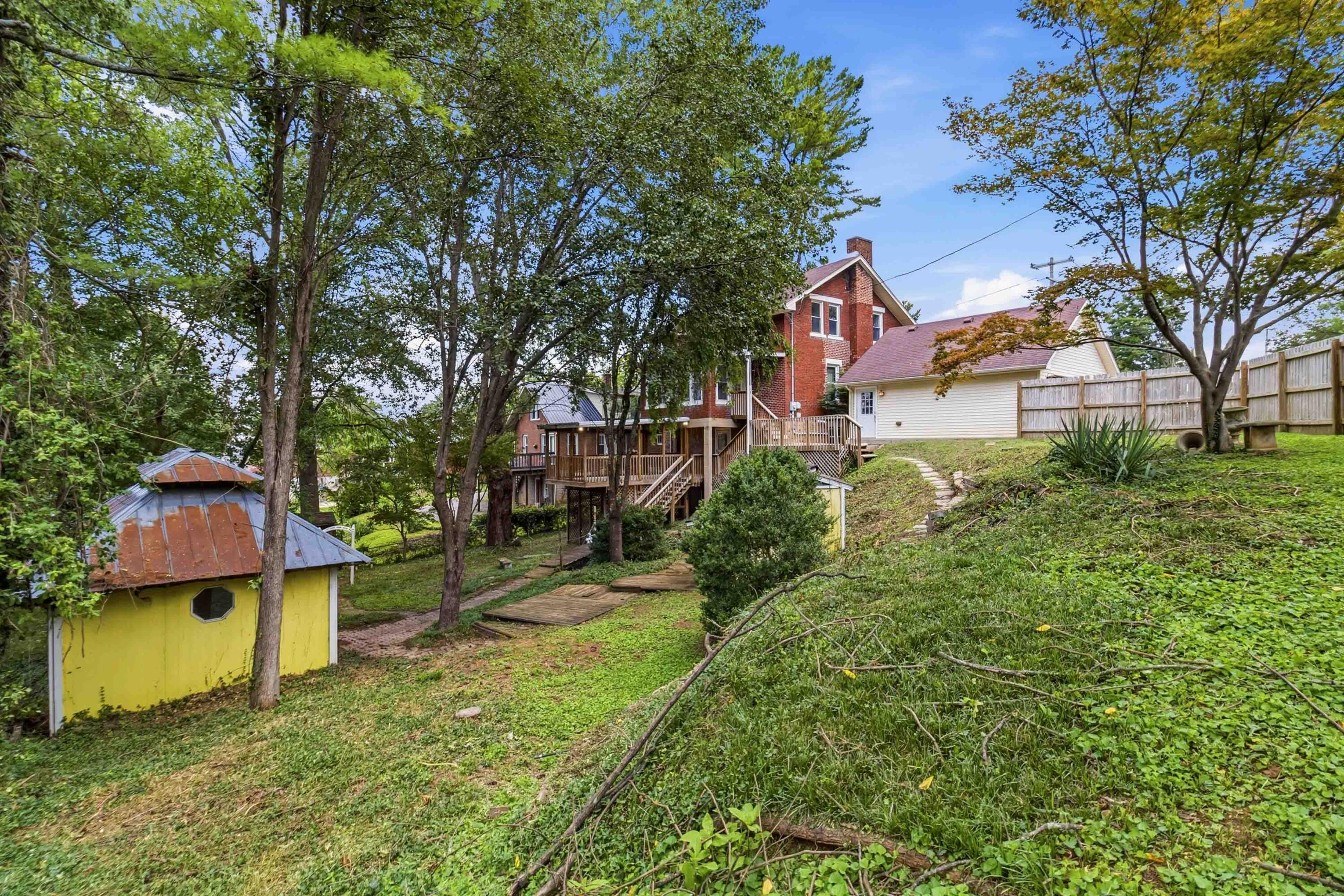 138 Crawford Avenue Property Photo 39