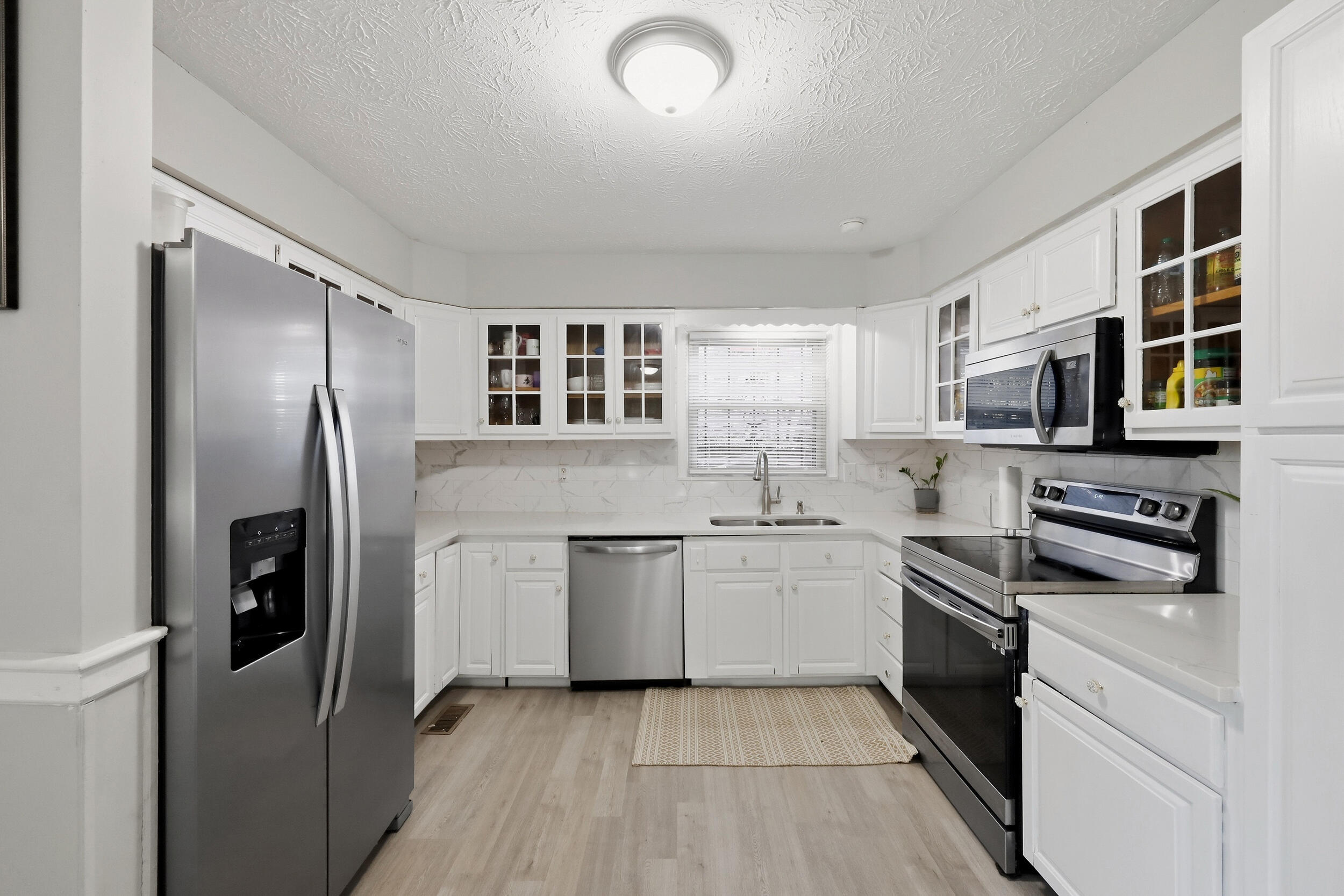 105 Oakwood Drive Property Photo 10