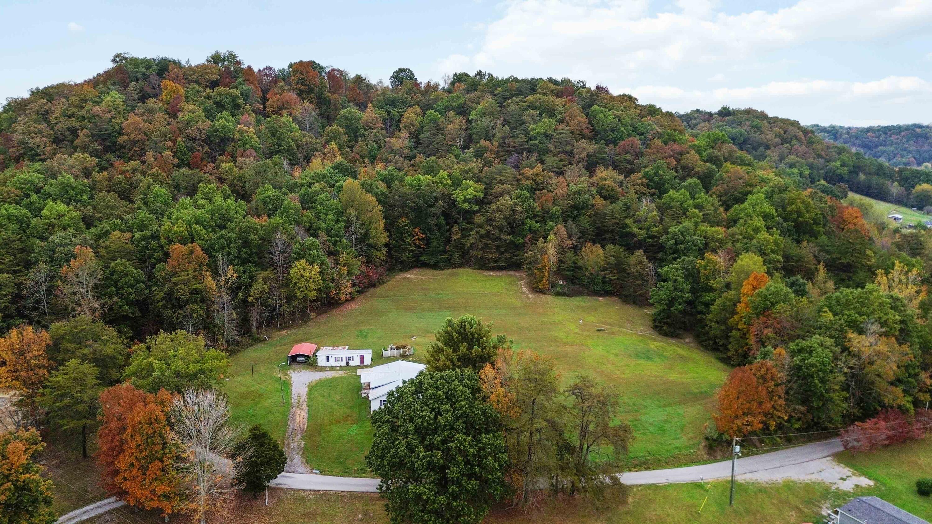 200 Brown Hollow Road Property Photo 13