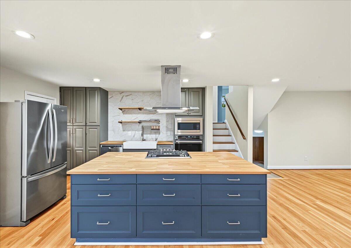 1611 Atlanta Drive Property Photo 4