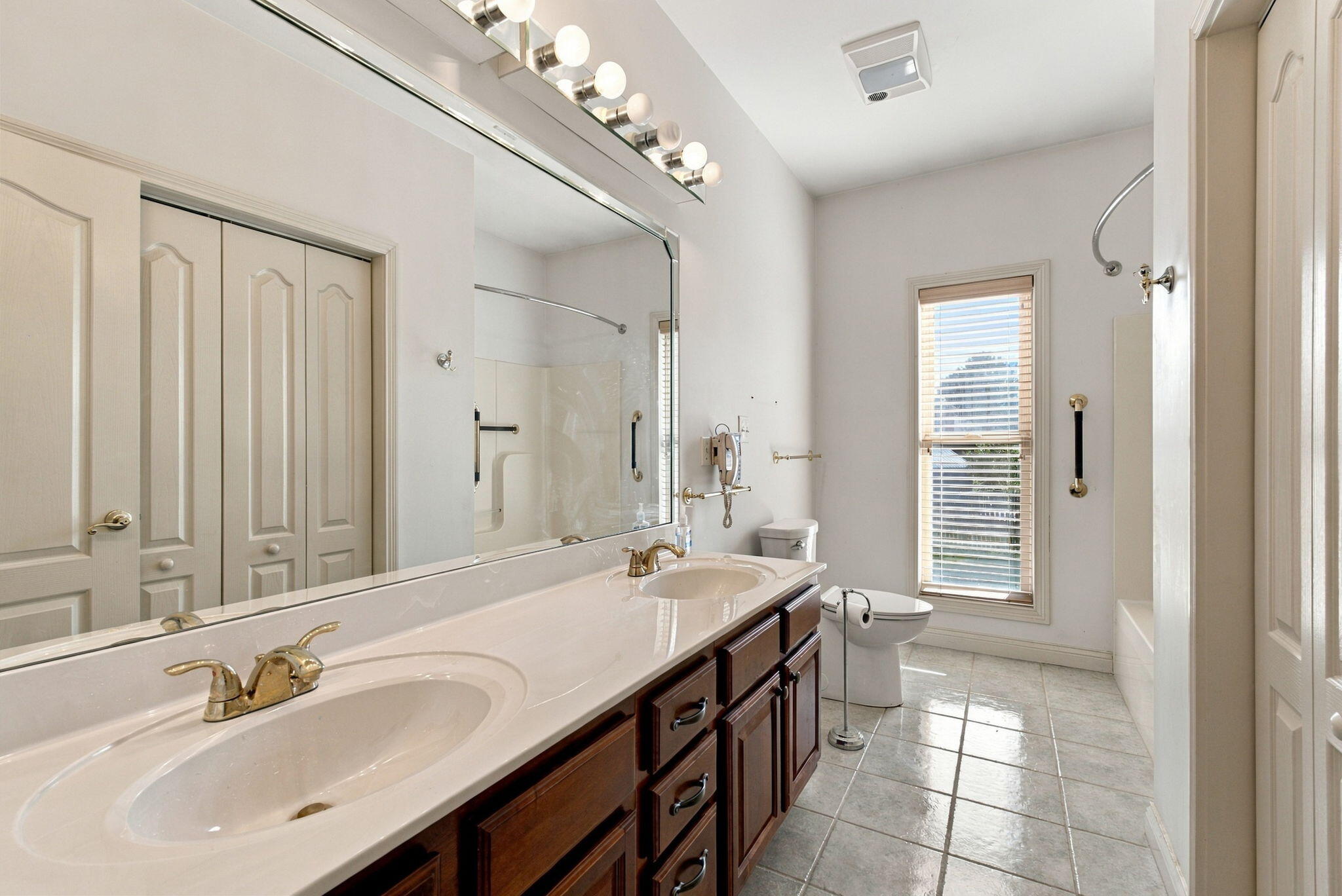 109 Lee Drive Property Photo 29