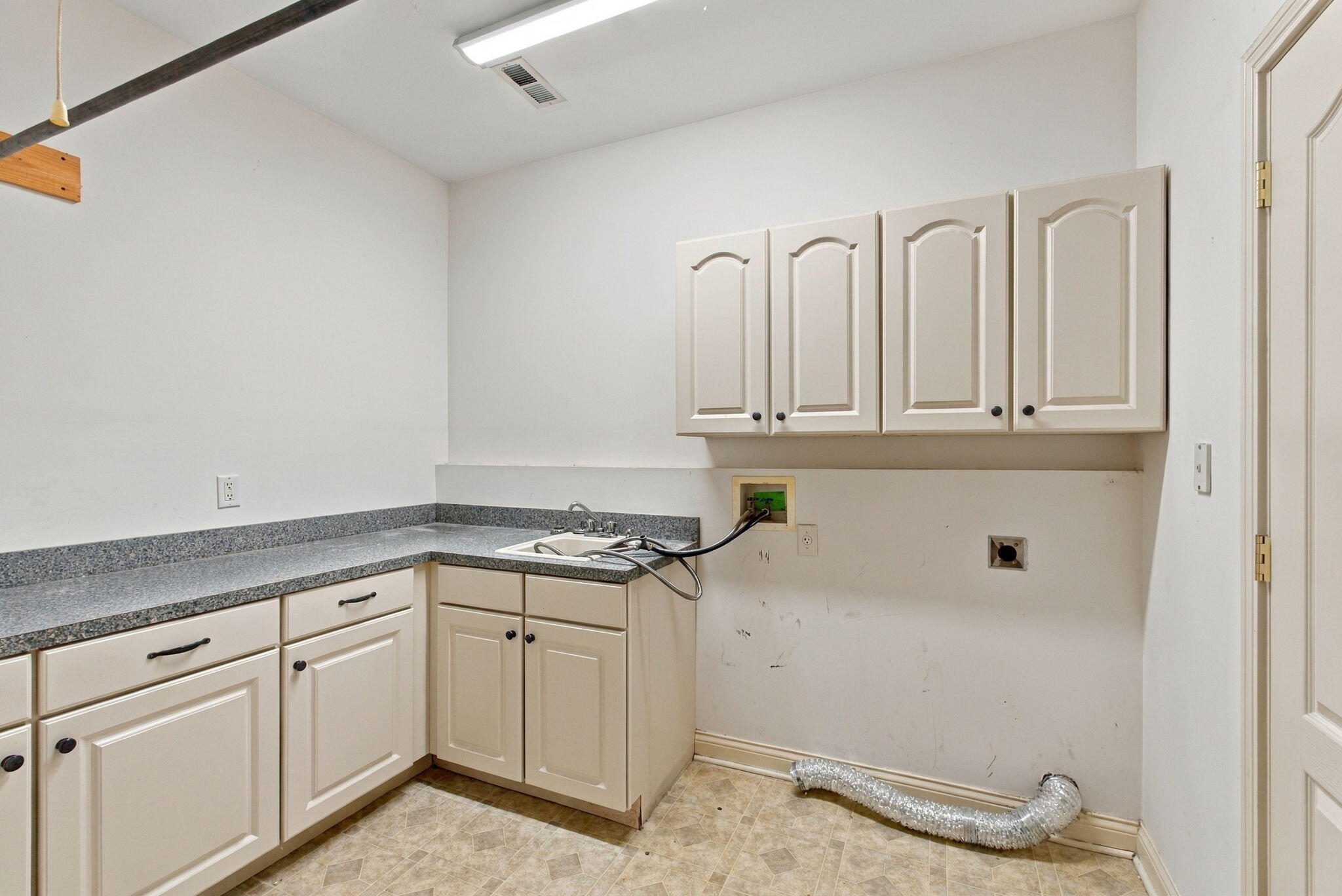 109 Lee Drive Property Photo 48