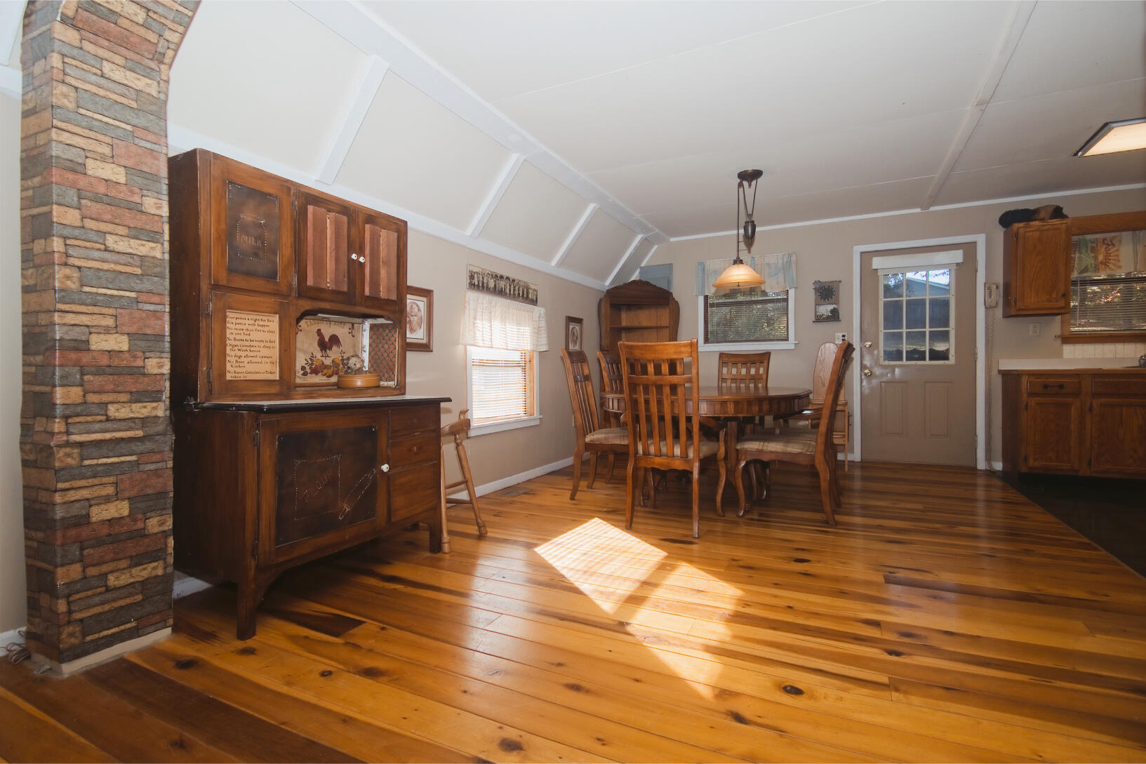 126 Lark Lane Property Photo 25